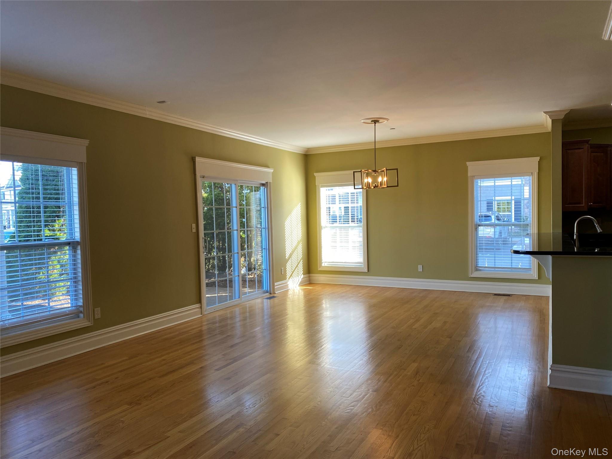 #9 photo, 16 Nicole Court, Copiague , NY 11726