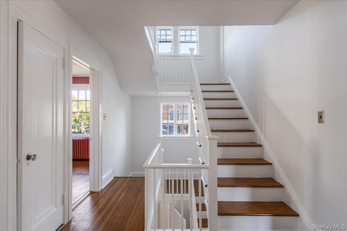 #20 photo, 32-15 161st Street, Flushing , NY 11358