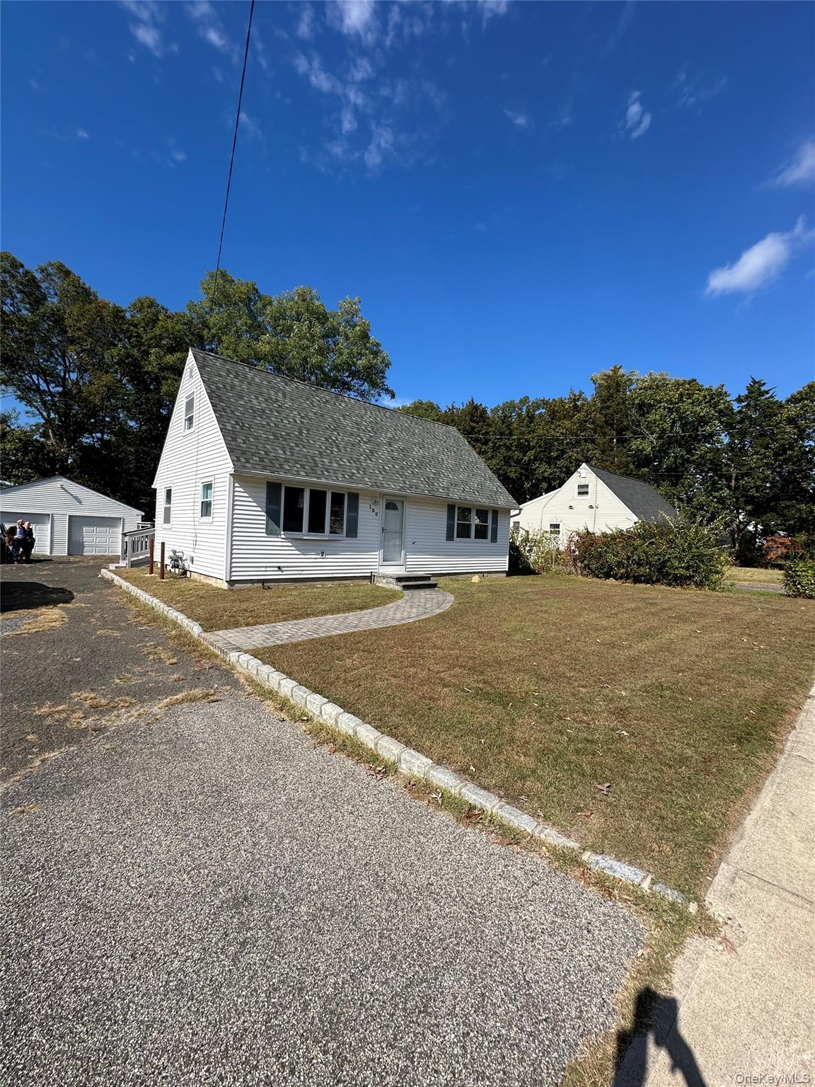 #1 photo, 100 Marshall Drive, サフォーク郡 Selden , NY 11784