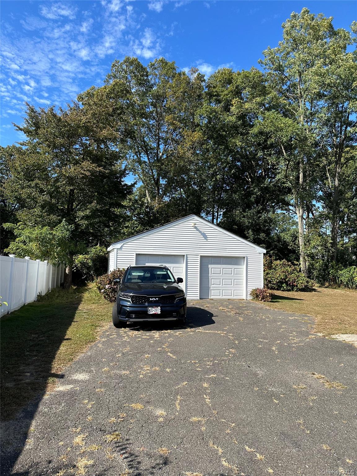 #3 photo, 100 Marshall Drive, サフォーク郡 Selden , NY 11784