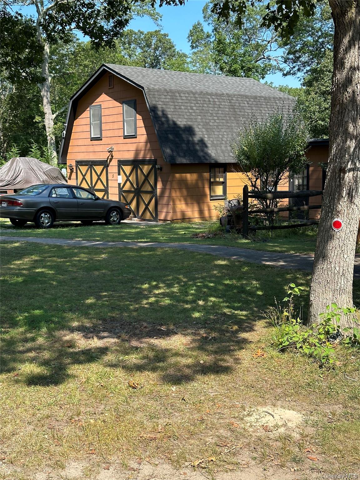 #2 photo, 5 Avon Lane, サフォーク郡 Middle Island , NY 11953