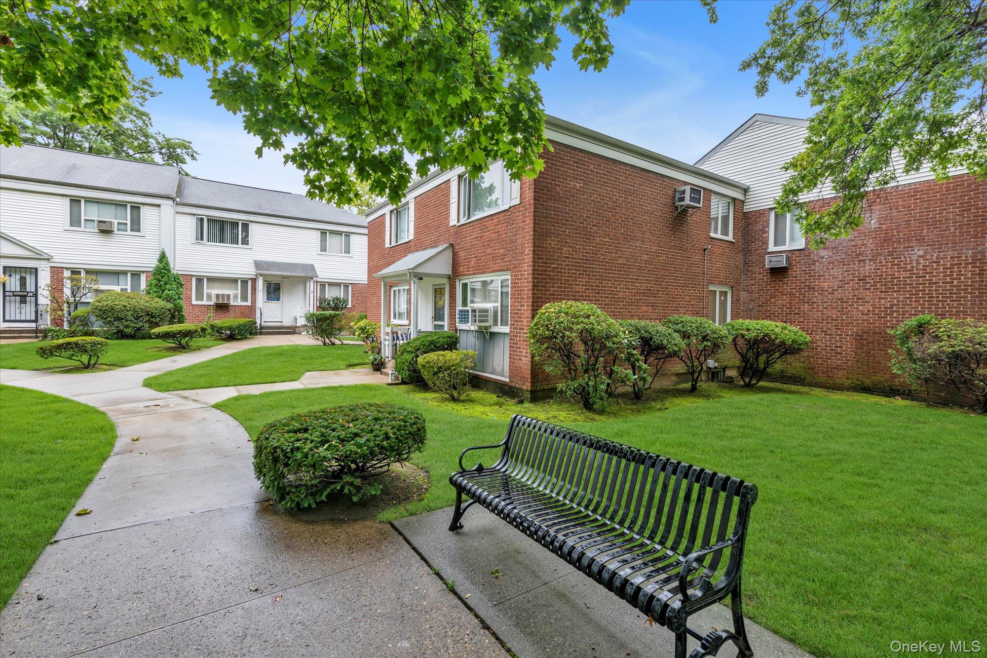 #12 photo, 13-40 212th Street, クイーンズ区 Bayside , NY 11360