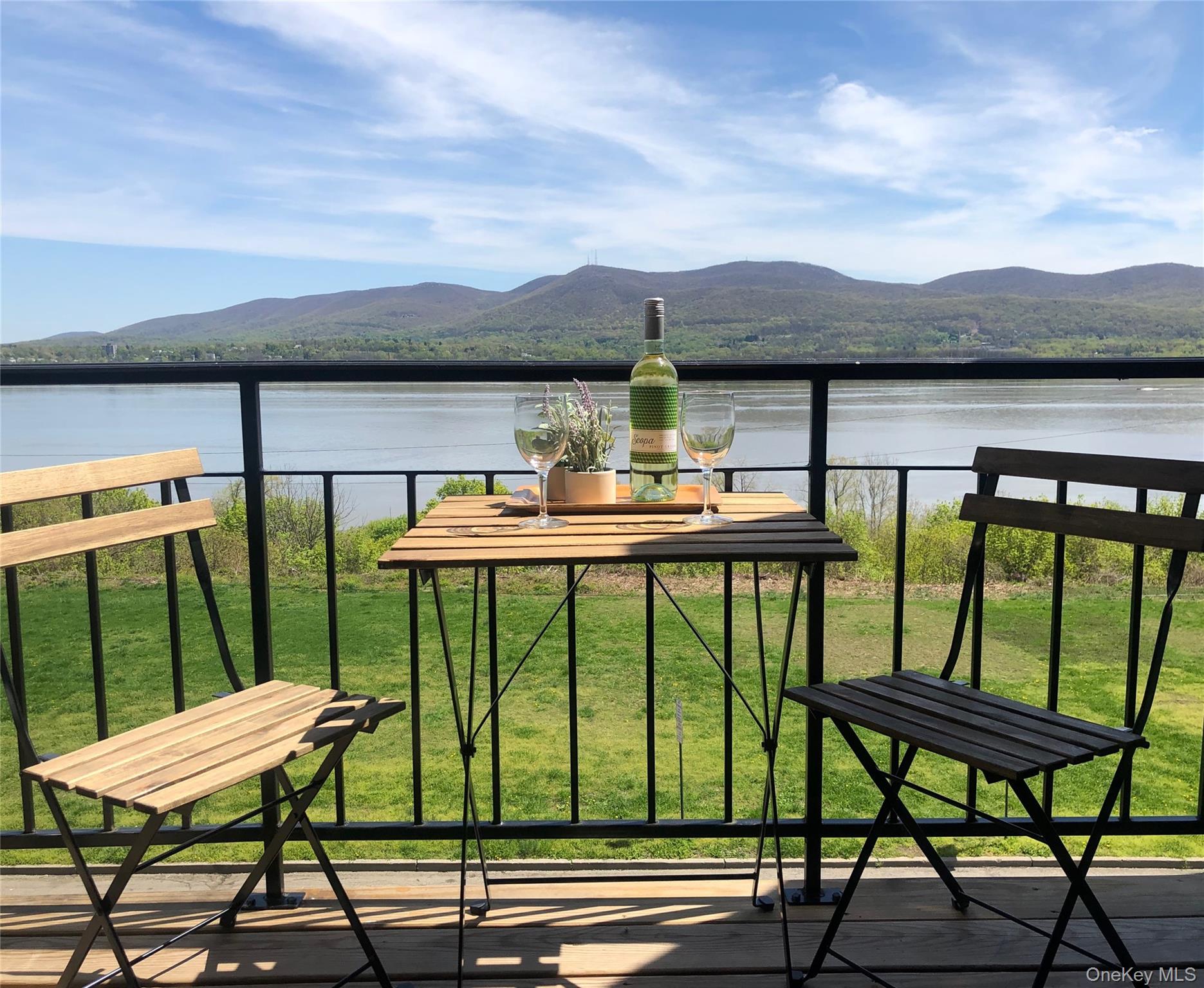 #11 photo, 2 Courtney Avenue, Newburgh , NY 12550