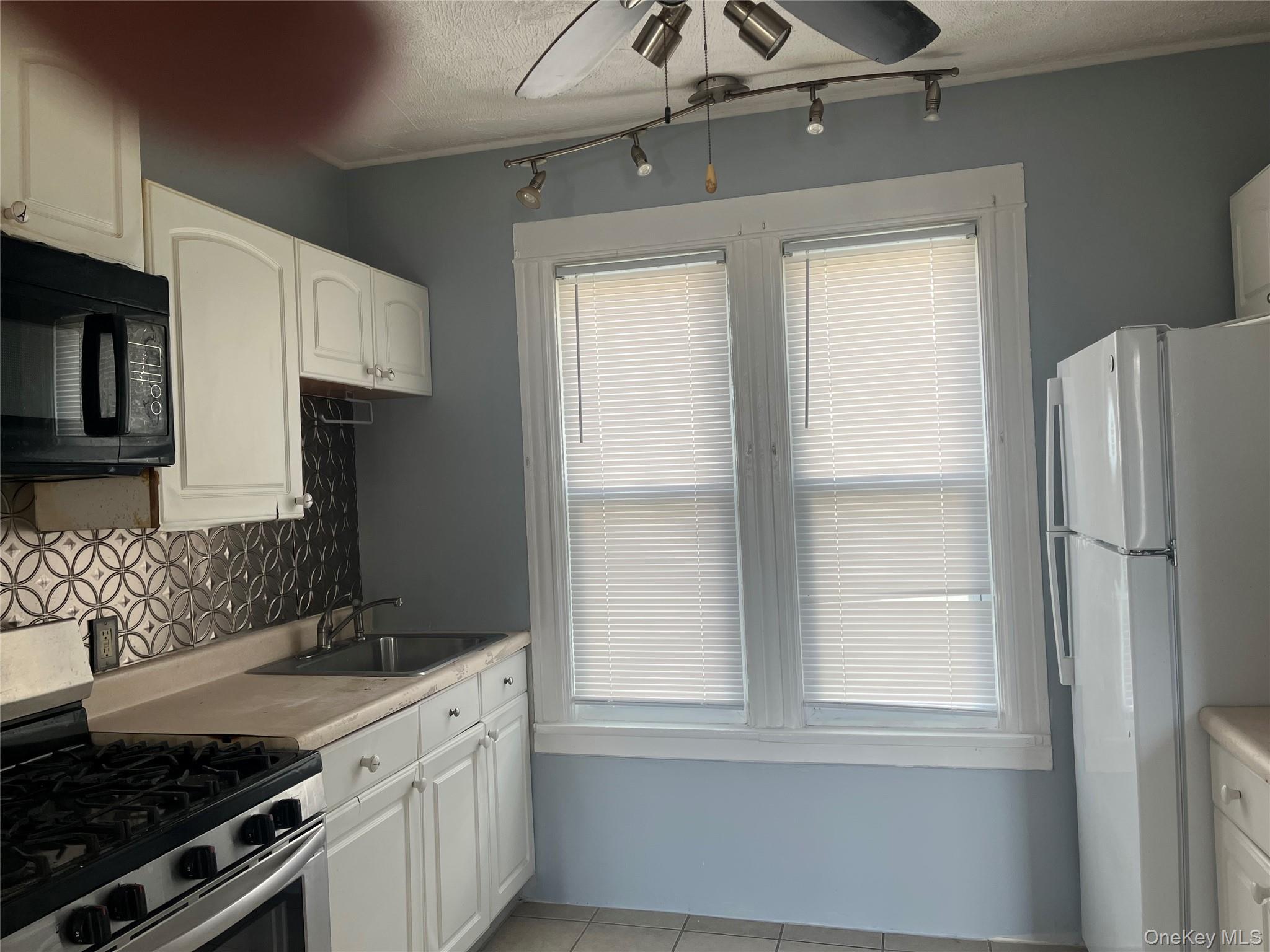 #6 photo, 107 Smith Street, Poughkeepsie , NY 12601