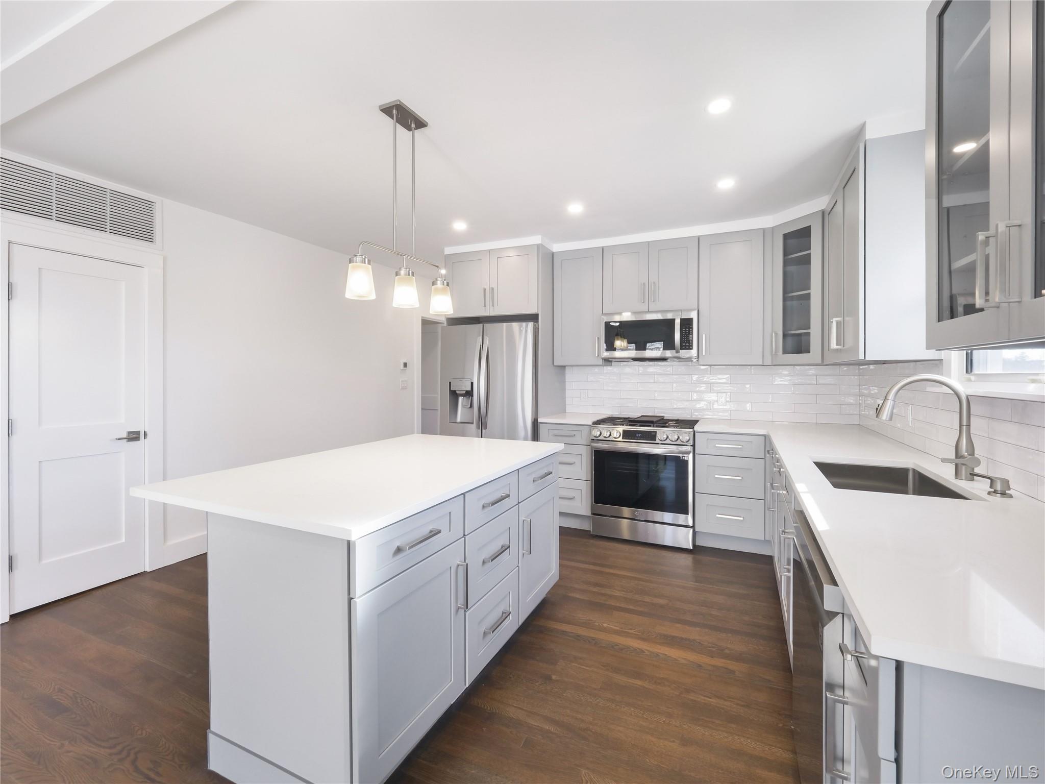 #12 photo, 27 Fremont Street, Harrison , NY 10528