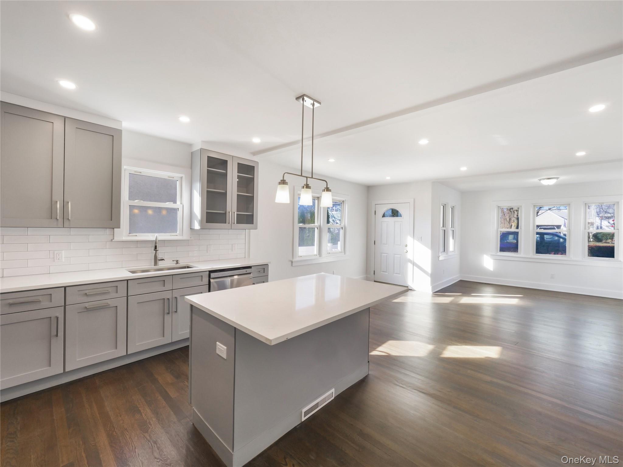 #14 photo, 27 Fremont Street, Harrison , NY 10528