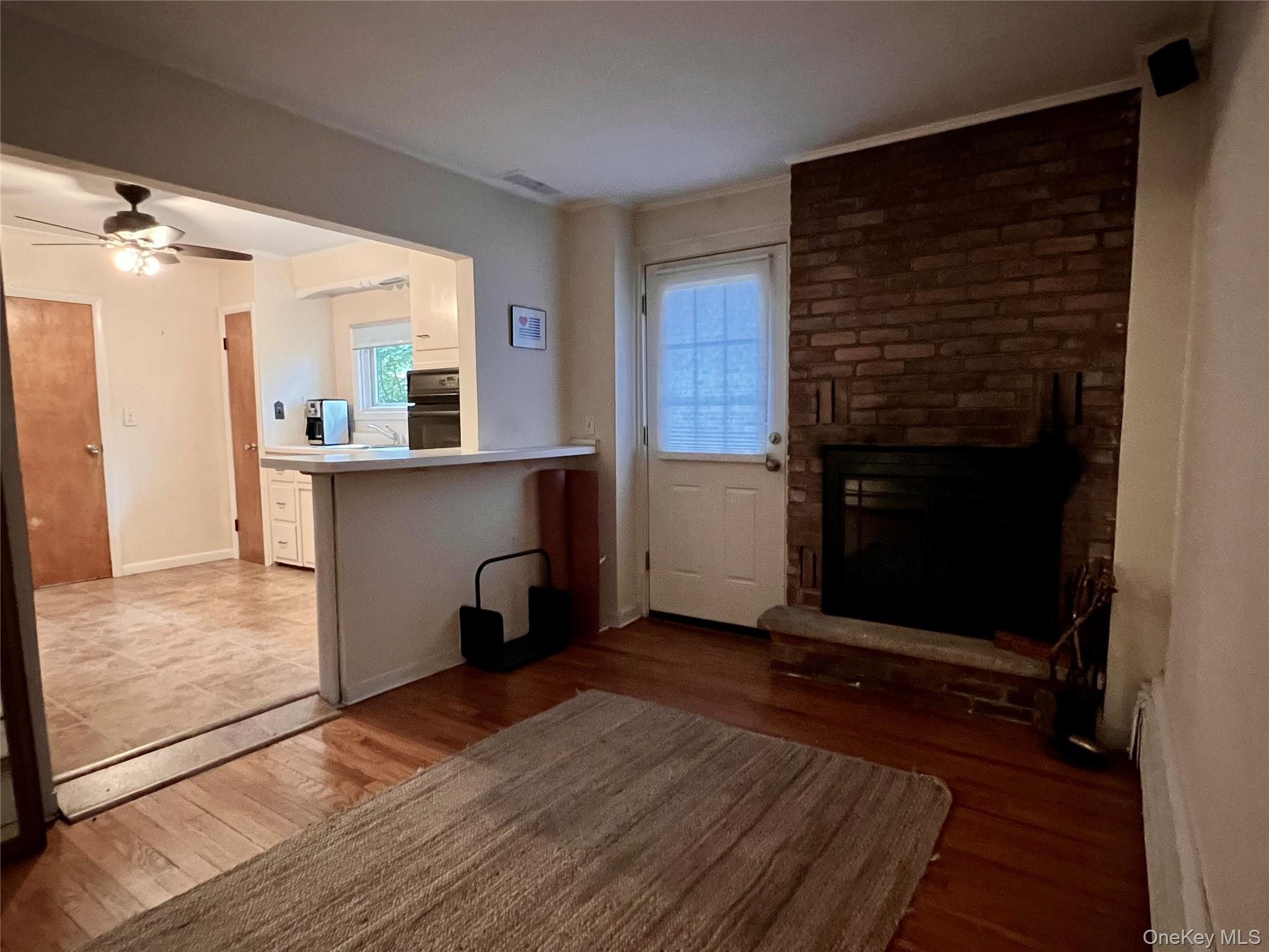 #10 photo, 863 Wolcott Avenue, Beacon , NY 12508