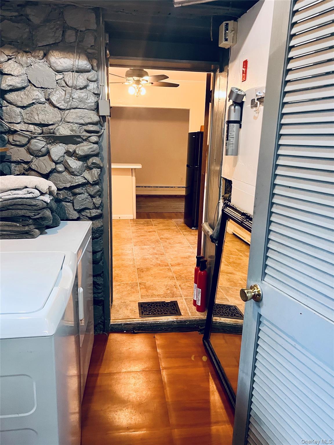 #15 photo, 863 Wolcott Avenue, Beacon , NY 12508