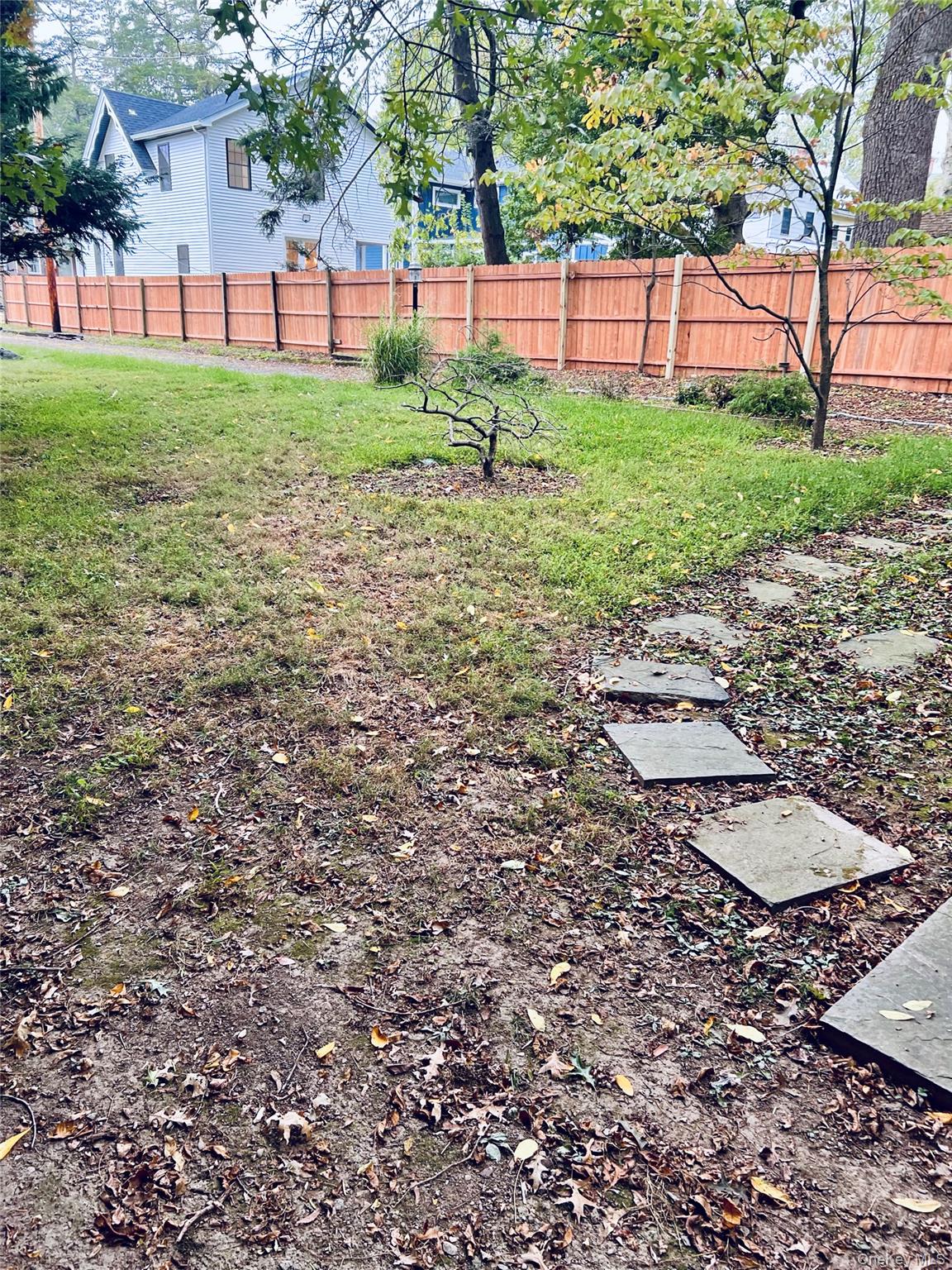 #5 photo, 863 Wolcott Avenue, Beacon , NY 12508