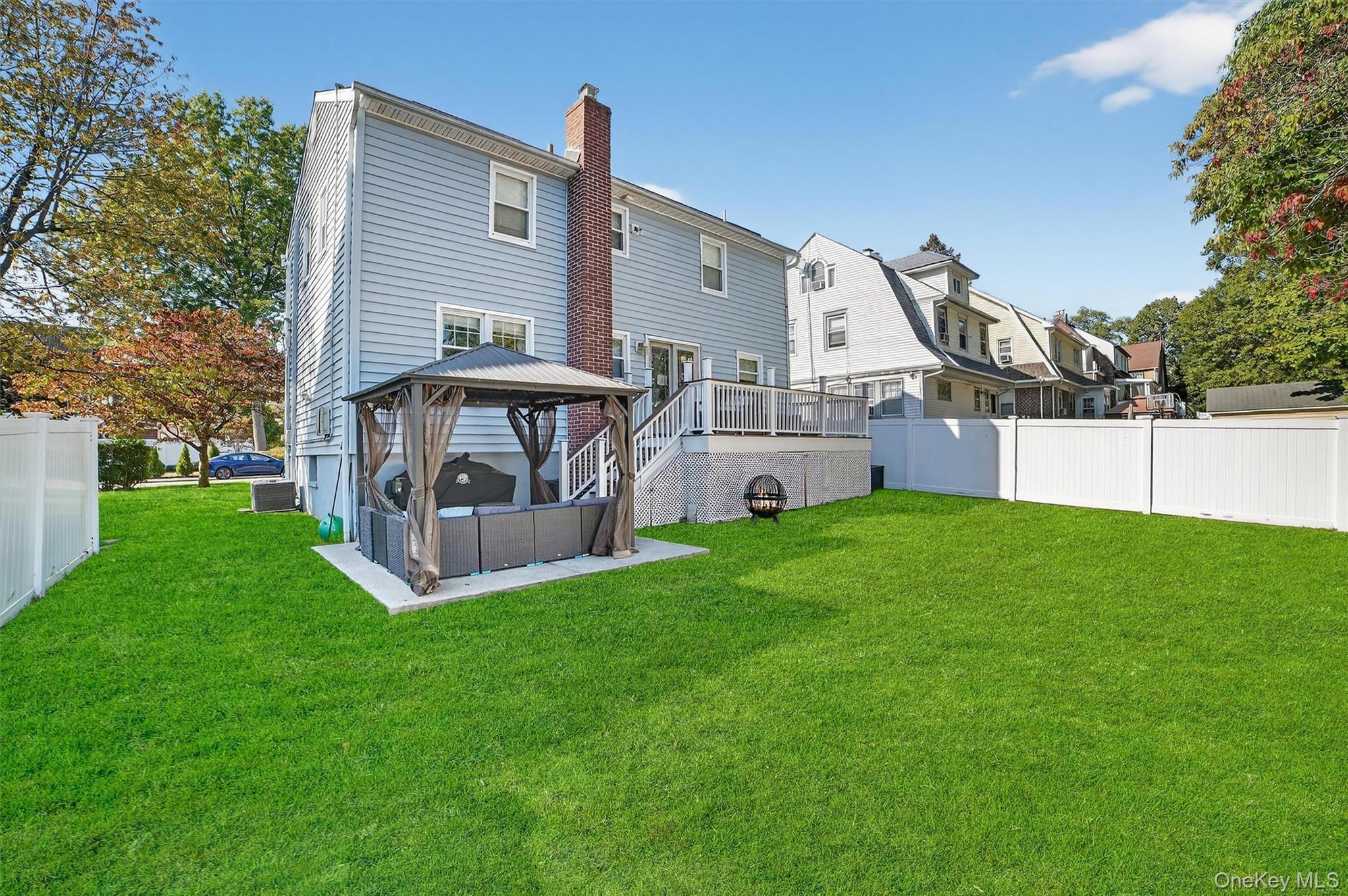 #18 photo, 349 Hawthorne Terrace, Mount Vernon , NY 10552