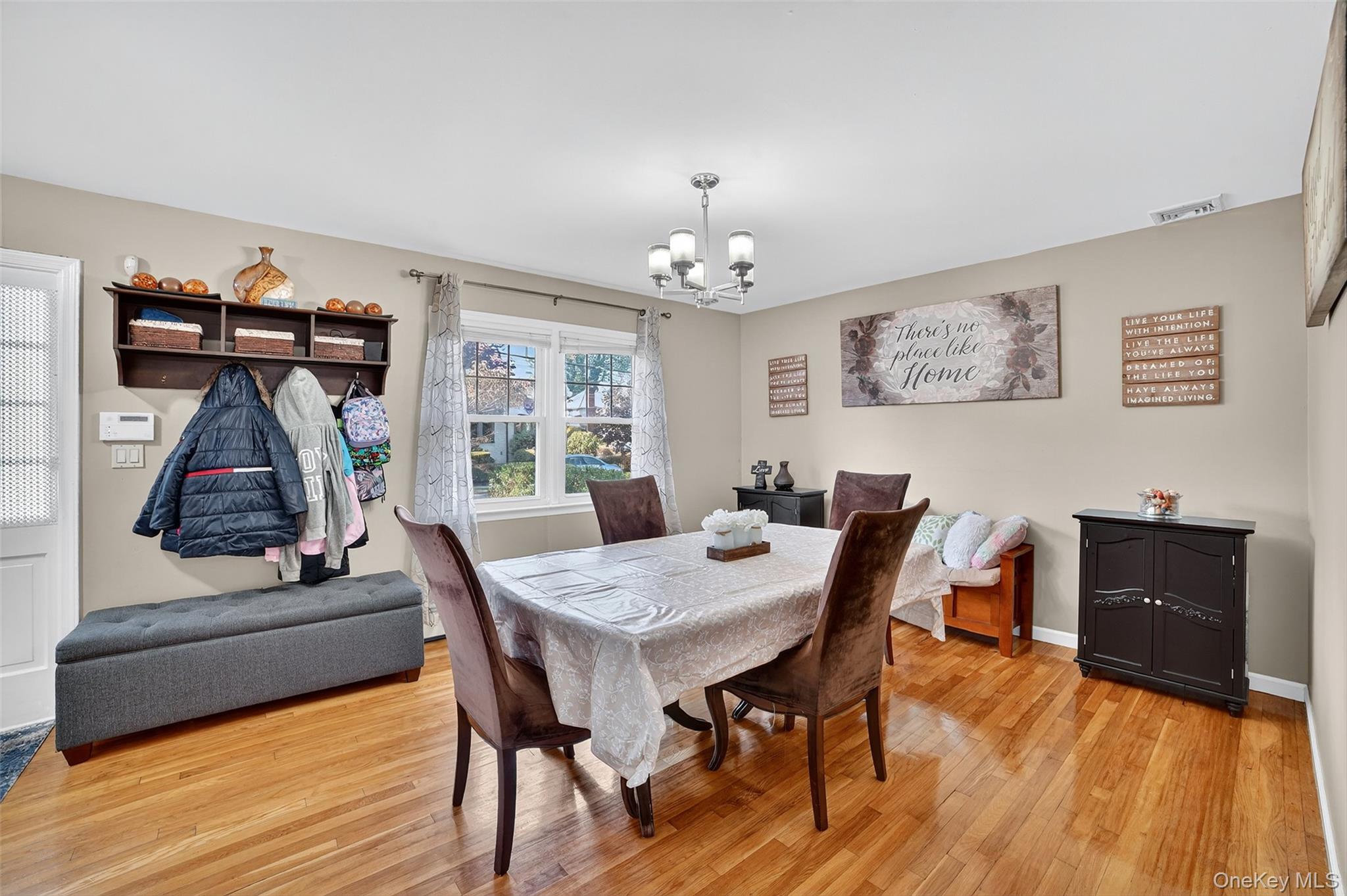 #3 photo, 349 Hawthorne Terrace, Mount Vernon , NY 10552