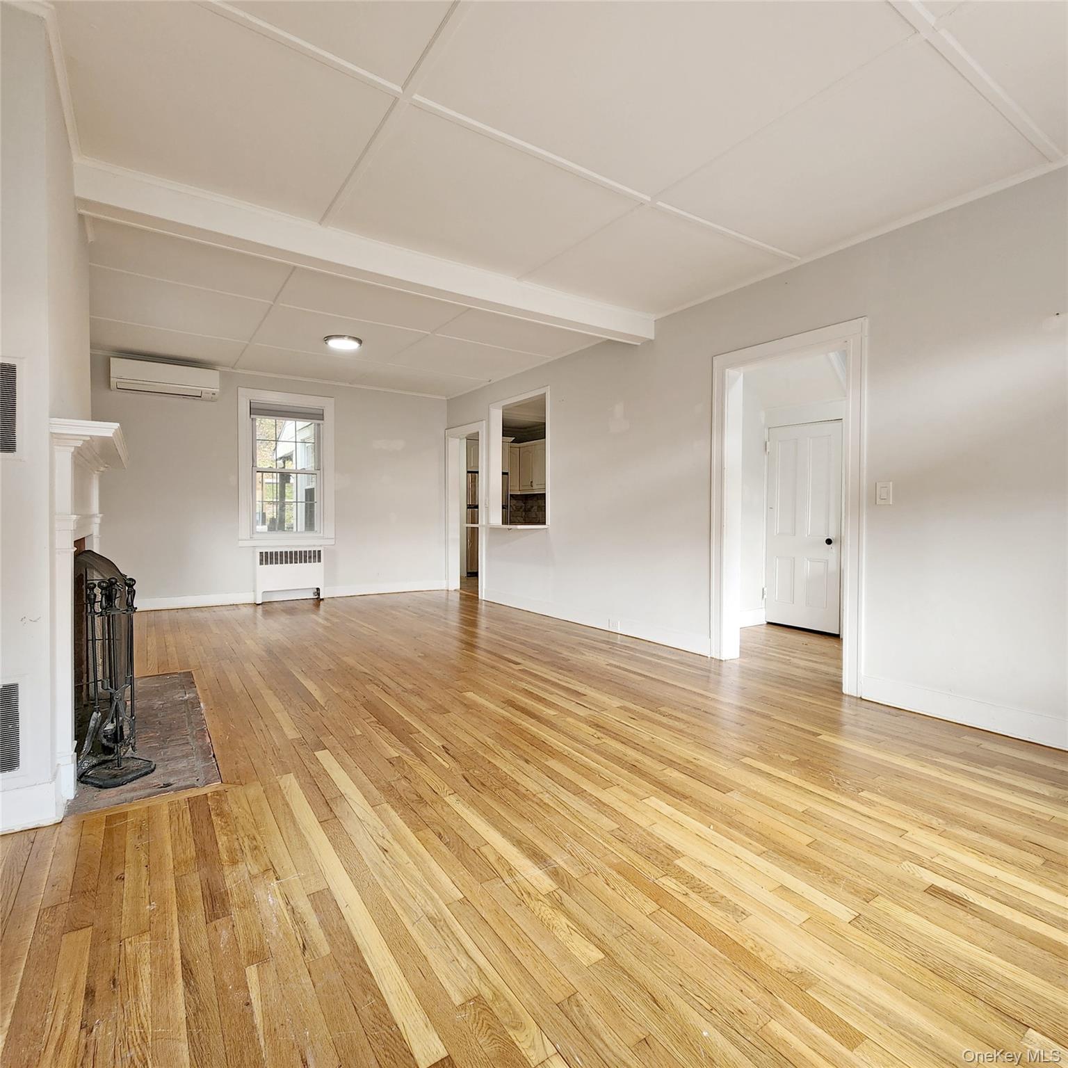 #5 photo, 16 Circle Drive, Tuxedo Park , NY 10987