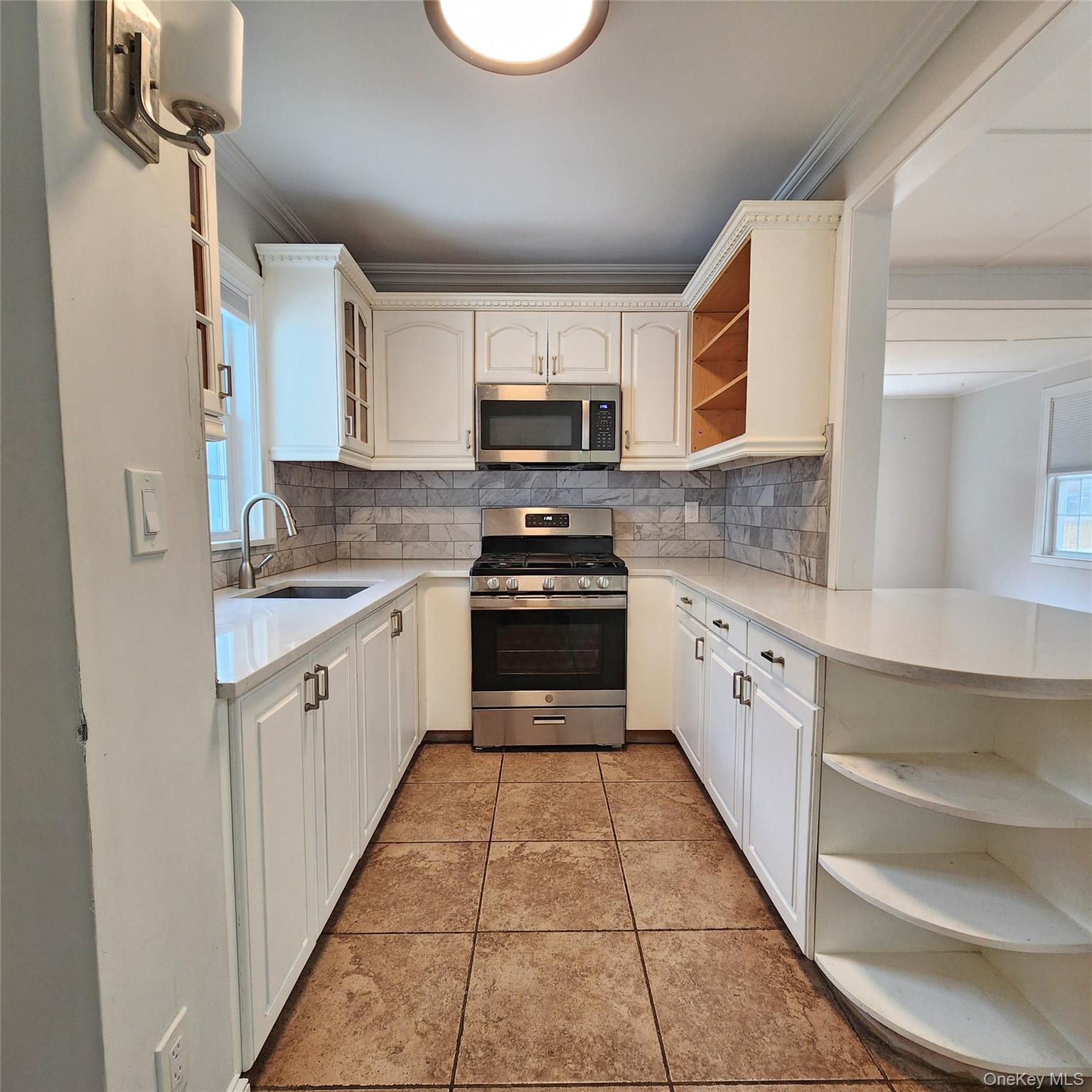 #9 photo, 16 Circle Drive, Tuxedo Park , NY 10987