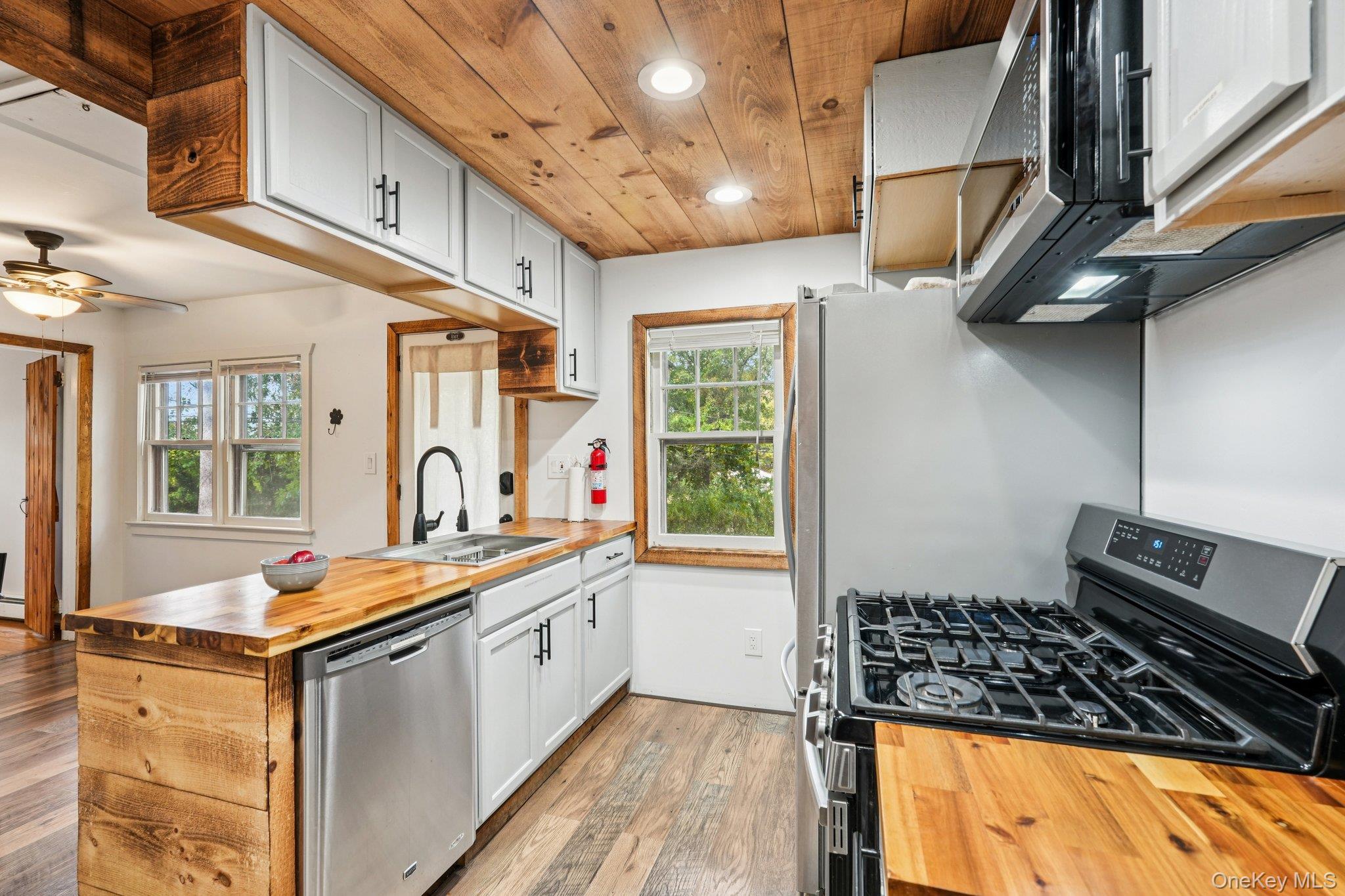 #9 photo, 22 Morgans Way, Greenwood Lake , NY 10925