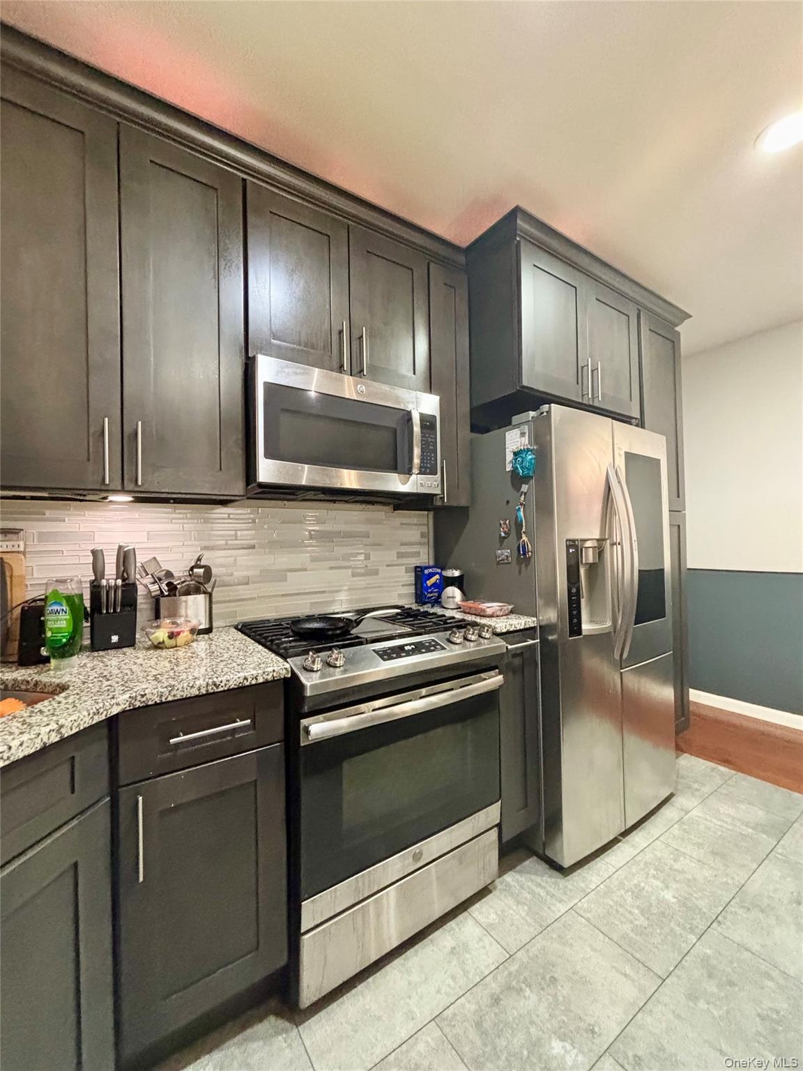 #14 photo, 3672 Barnes Avenue, Bronx , NY 10467