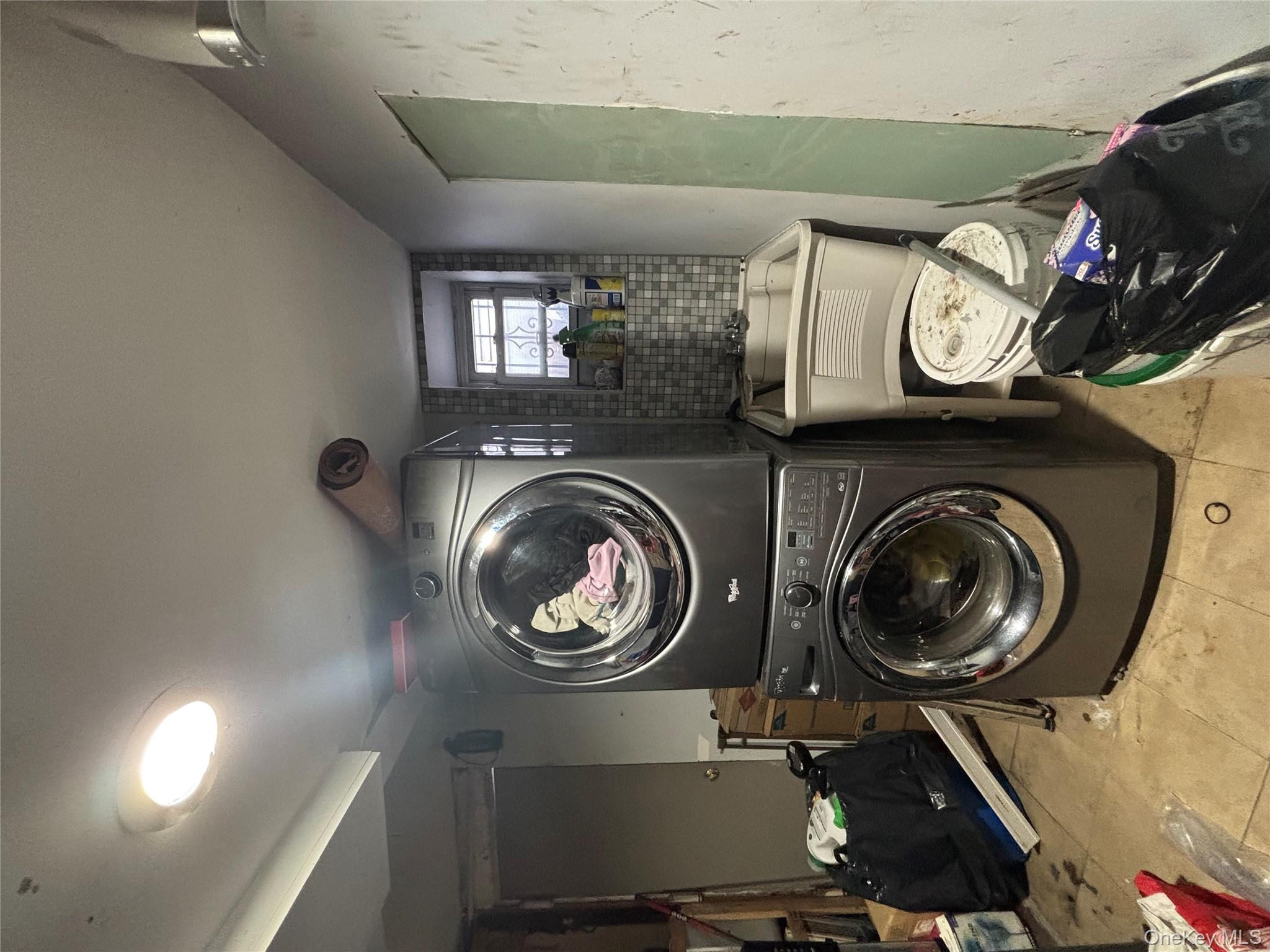 #19 photo, 3672 Barnes Avenue, Bronx , NY 10467