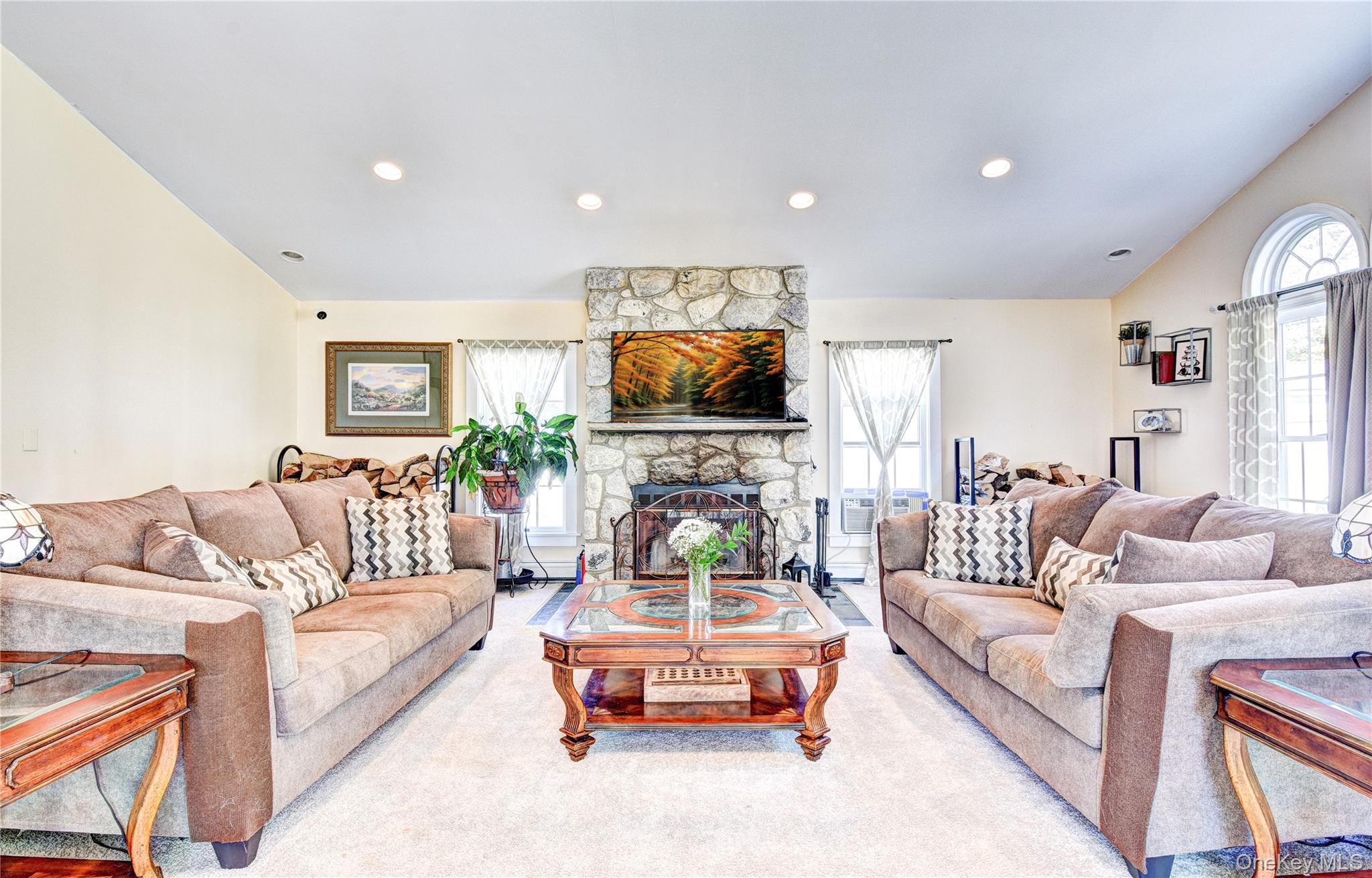 #20 photo, 99 S Main Street, Florida , NY 10921