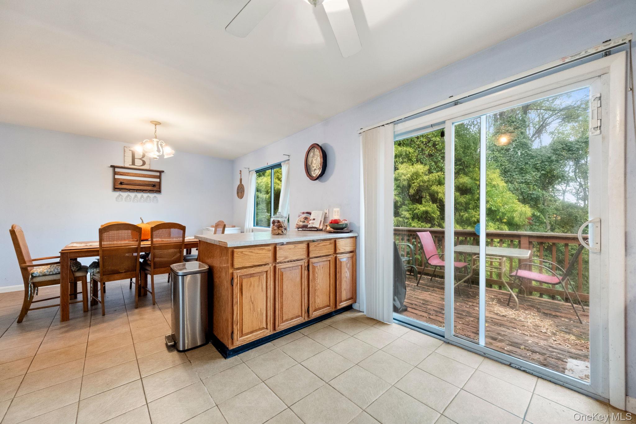 #10 photo, 4 Verven Road, Poughkeepsie , NY 12603