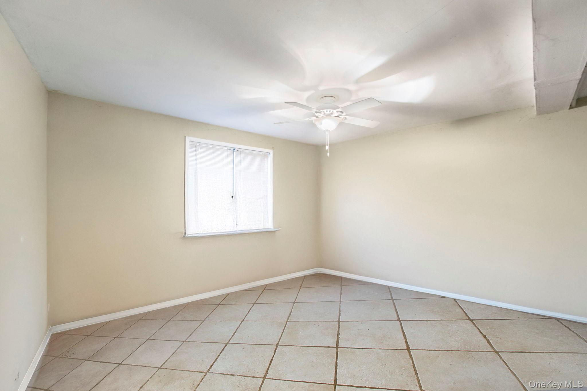 #17 photo, 4 Verven Road, Poughkeepsie , NY 12603