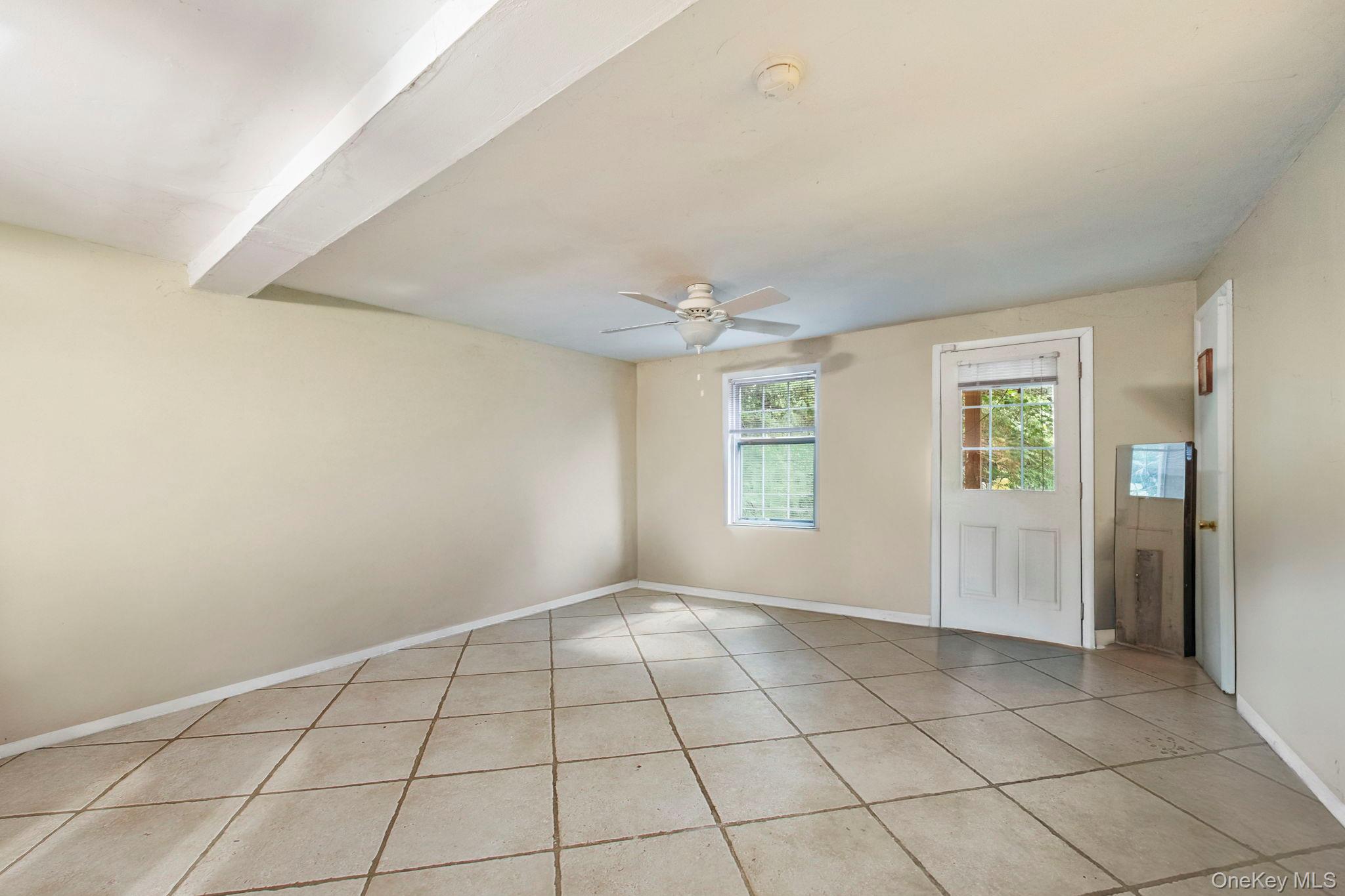 #18 photo, 4 Verven Road, Poughkeepsie , NY 12603