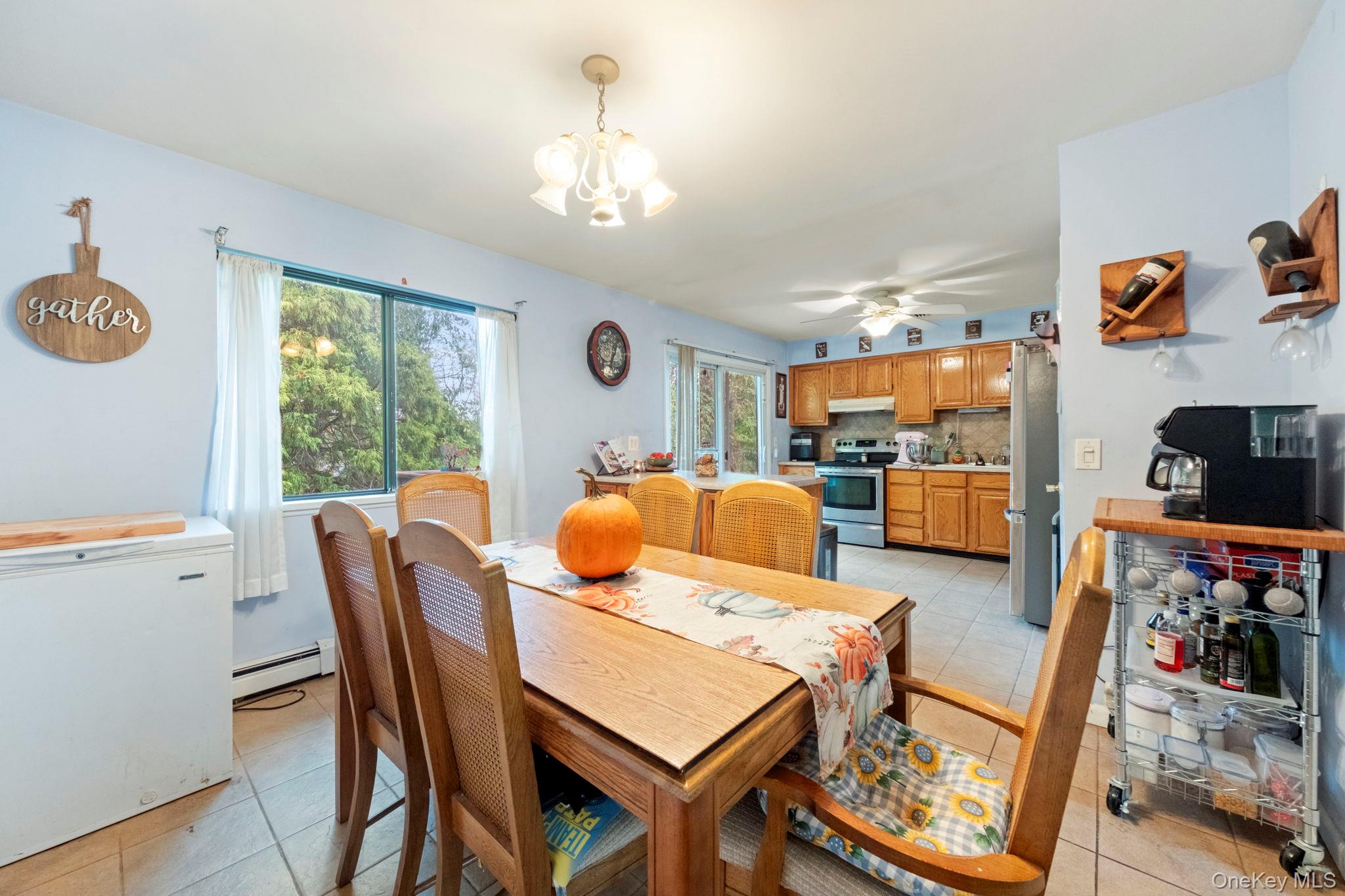 #6 photo, 4 Verven Road, Poughkeepsie , NY 12603