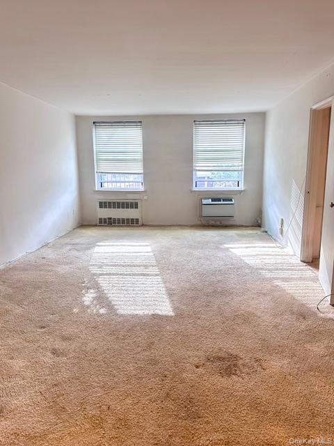 #2 photo, 120 Horton Highway, ナッソー郡 Mineola , NY 11501