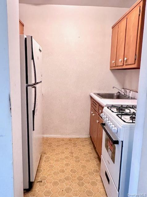 #3 photo, 120 Horton Highway, ナッソー郡 Mineola , NY 11501