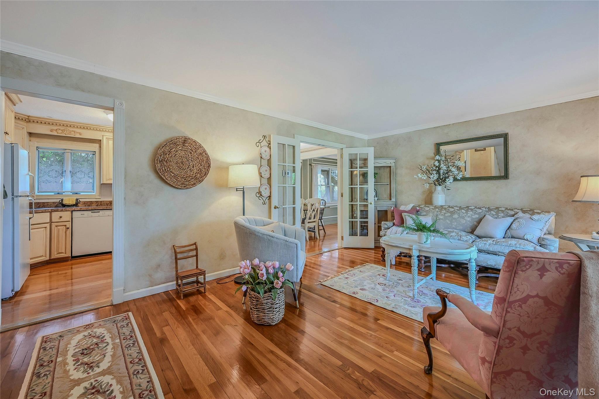 #5 photo, 14 Genesee Drive, サフォーク郡 Commack , NY 11725