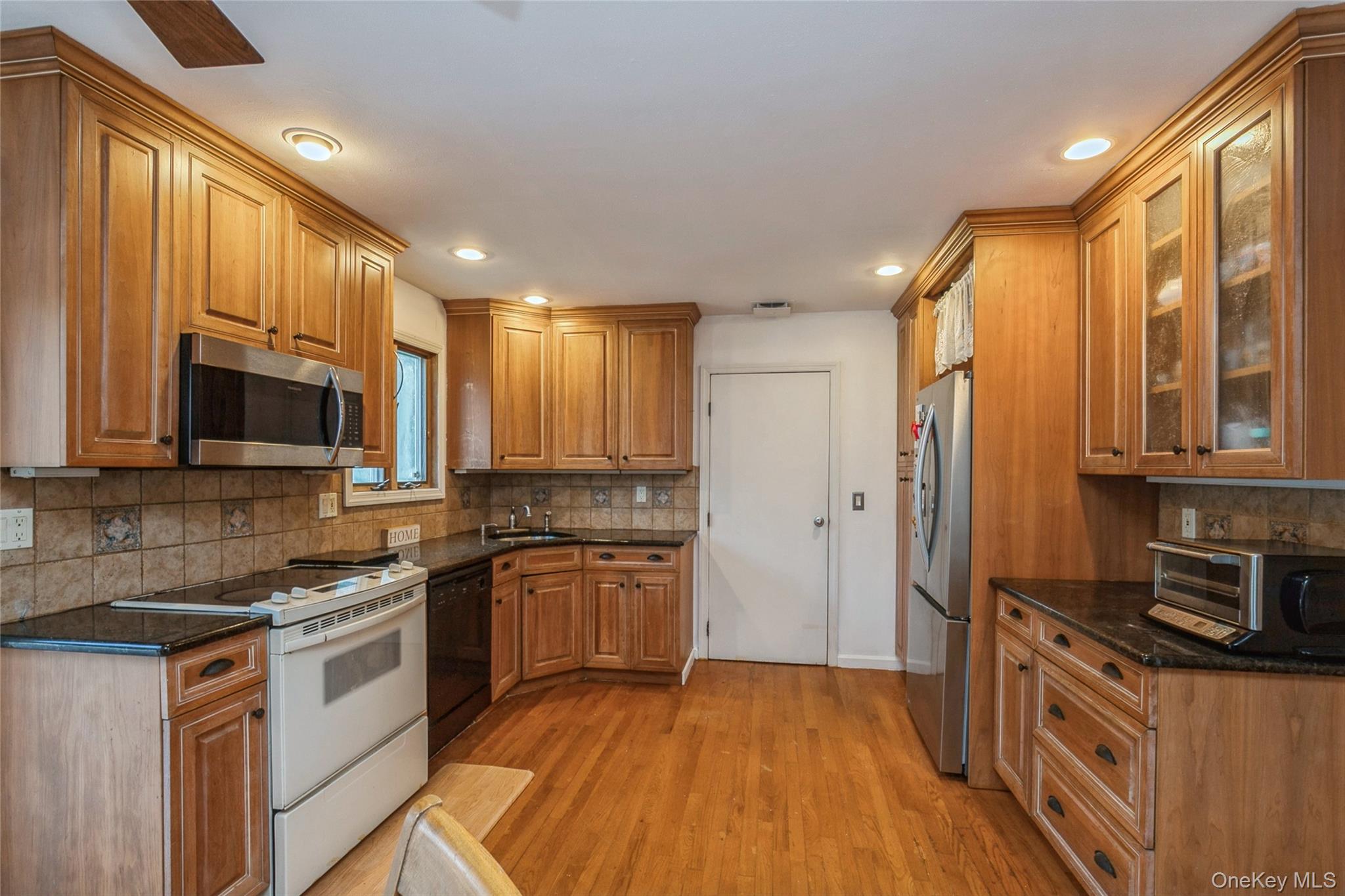 #17 photo, 6 Selma Court, サフォーク郡 East Northport , NY 11731