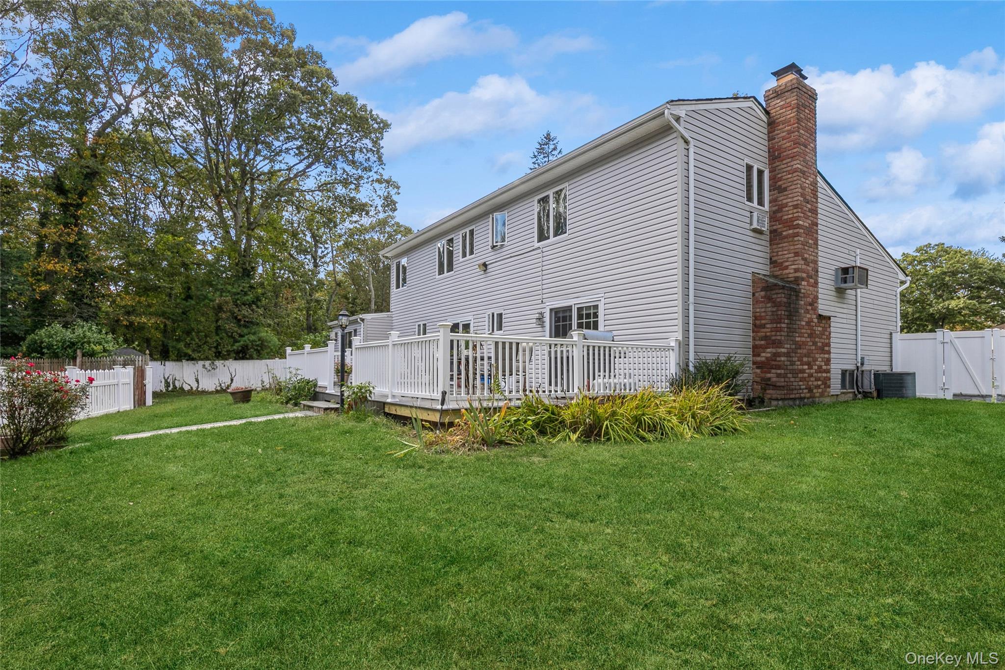 #7 photo, 6 Selma Court, サフォーク郡 East Northport , NY 11731