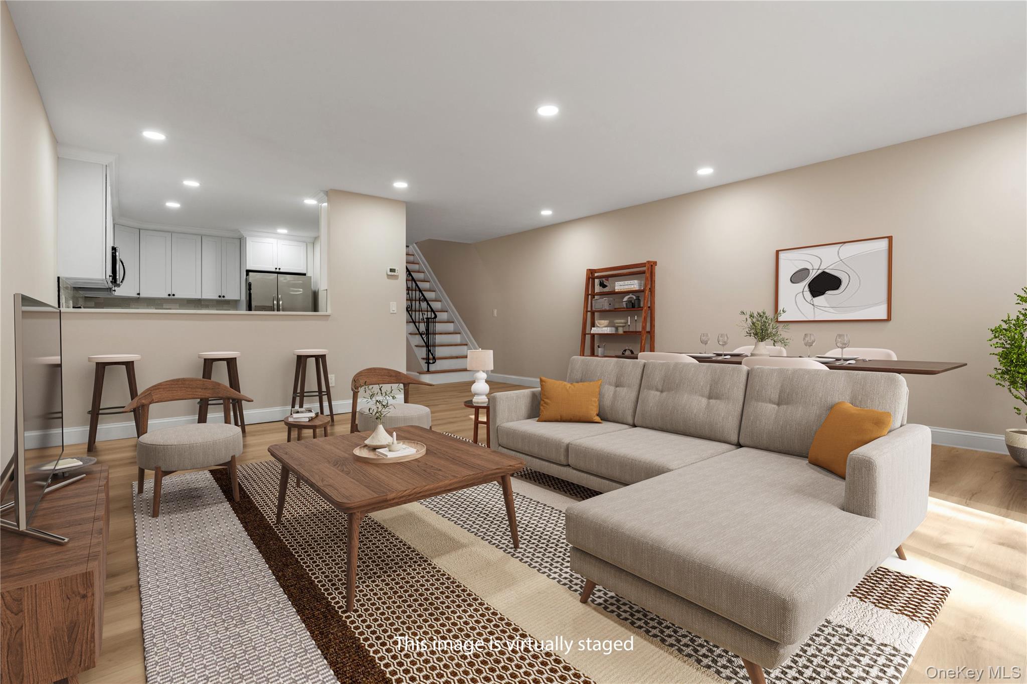 #3 photo, 4 Pine Street, Huntington , NY 11743