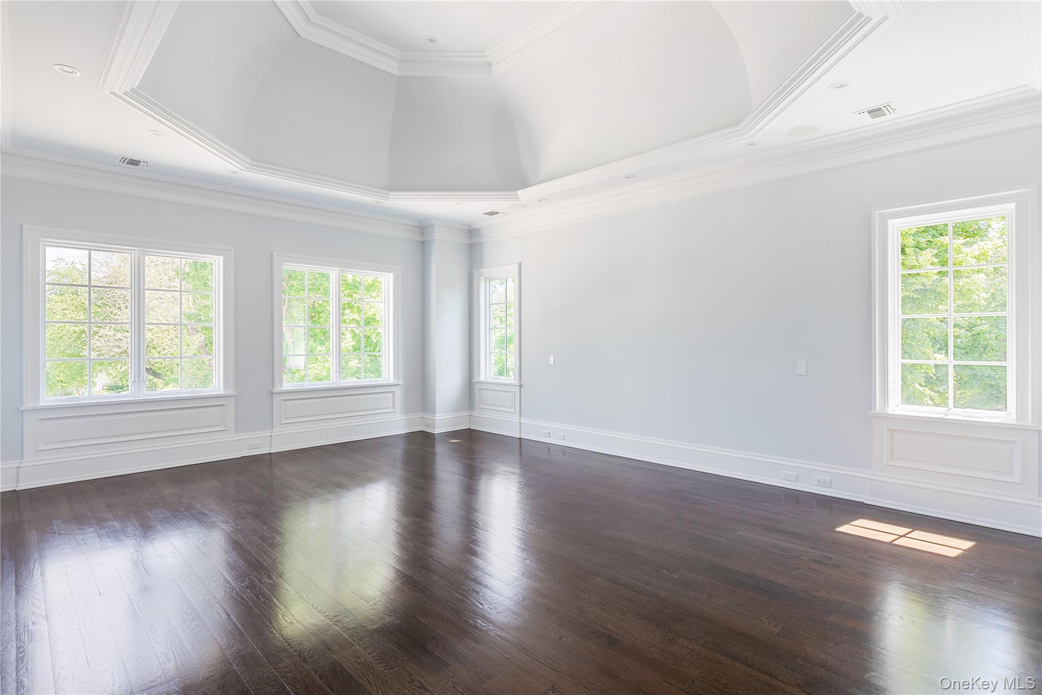 #19 photo, 6 Foxwood Road, ナッソー郡 Great Neck , NY 11024