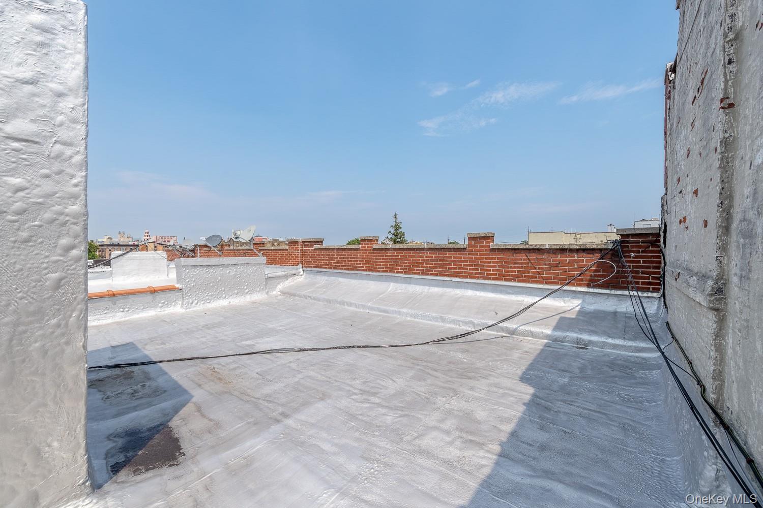 #15 photo, 43-16 25th Avenue, クイーンズ区 Astoria , NY 11103