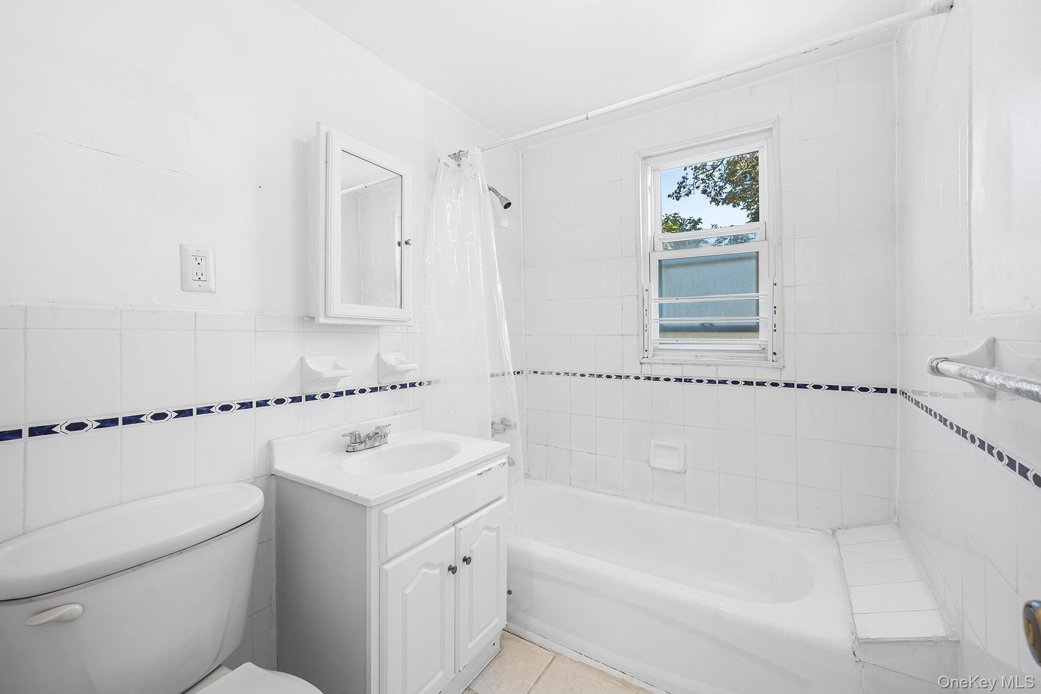 #11 photo, 11519 123rd Street, クイーンズ区 South Ozone Park , NY 11420