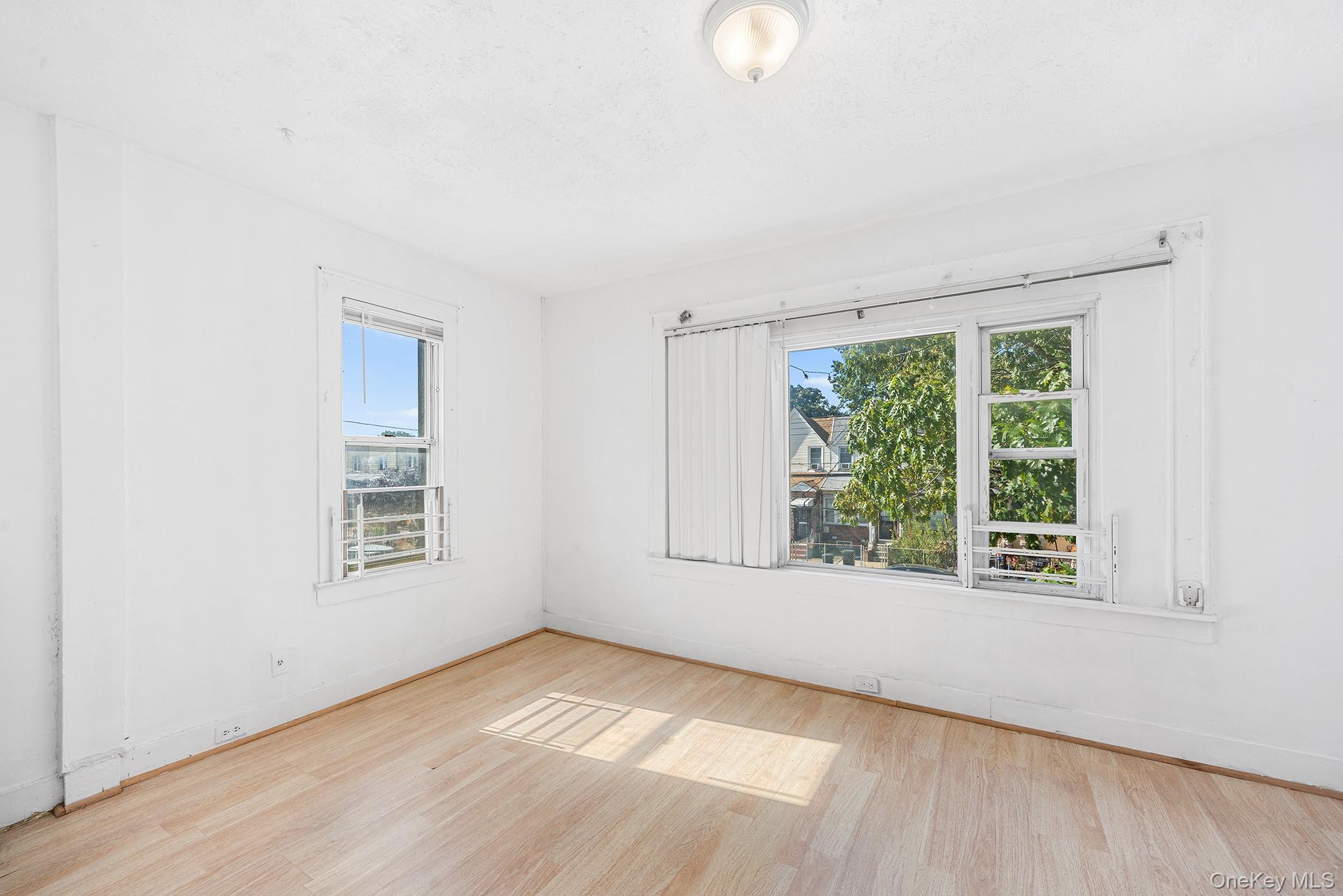 #18 photo, 11519 123rd Street, クイーンズ区 South Ozone Park , NY 11420