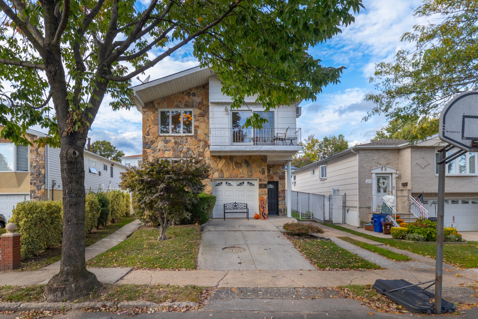 #2 photo, 27 Ashland Ave E, スタテンアイランド Staten Island , NY 10312