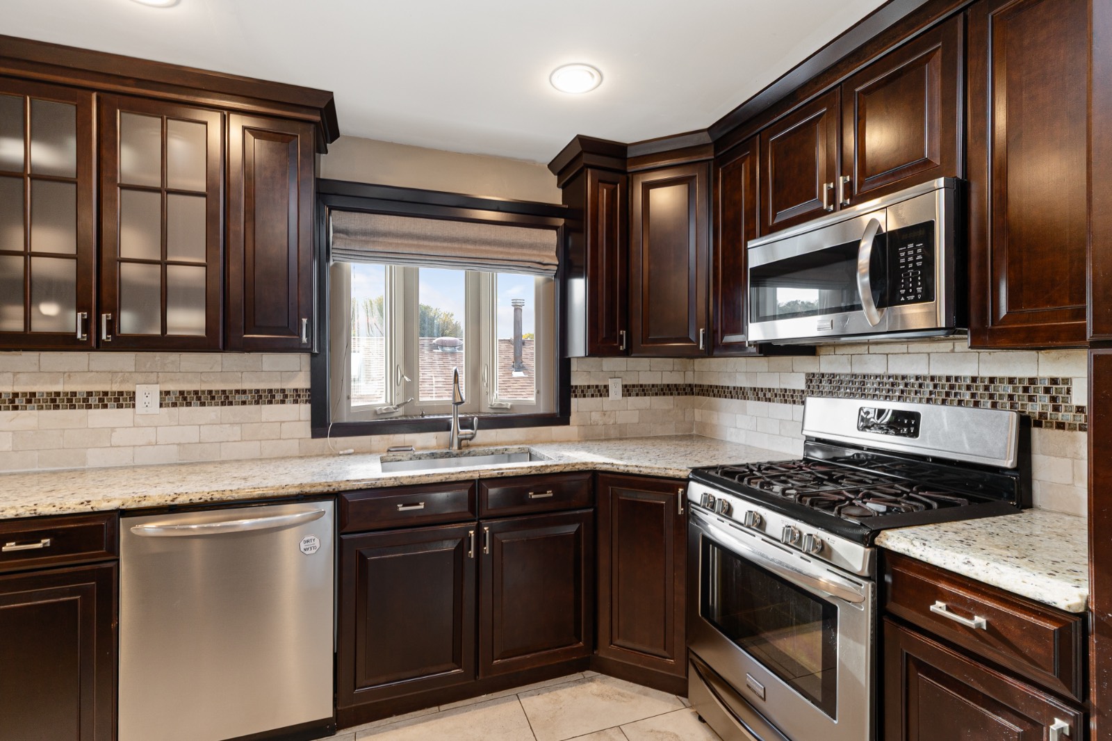 #23 photo, 27 Ashland Ave E, スタテンアイランド Staten Island , NY 10312