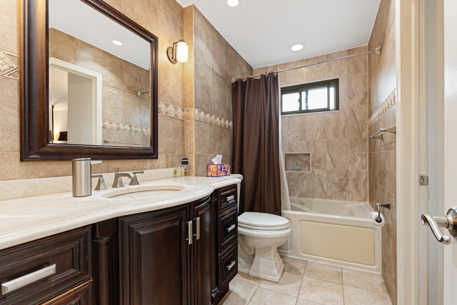 #31 photo, 27 Ashland Ave E, スタテンアイランド Staten Island , NY 10312