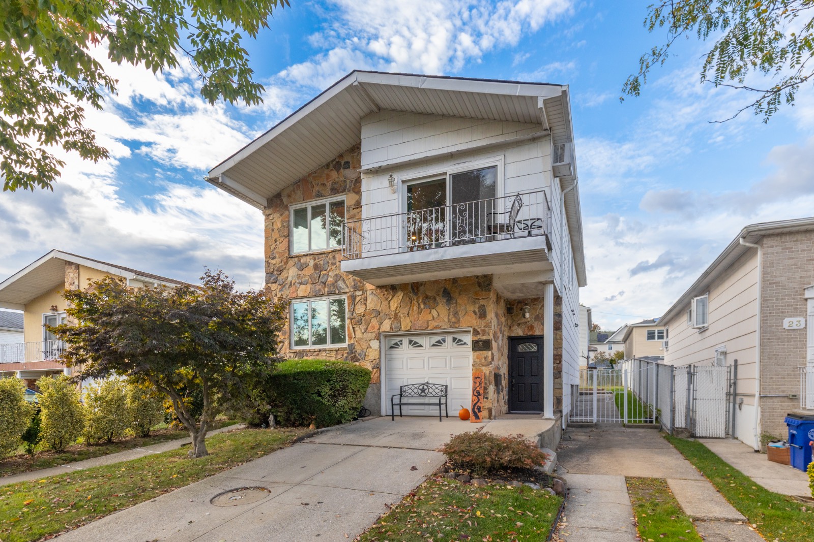 #4 photo, 27 Ashland Ave E, スタテンアイランド Staten Island , NY 10312