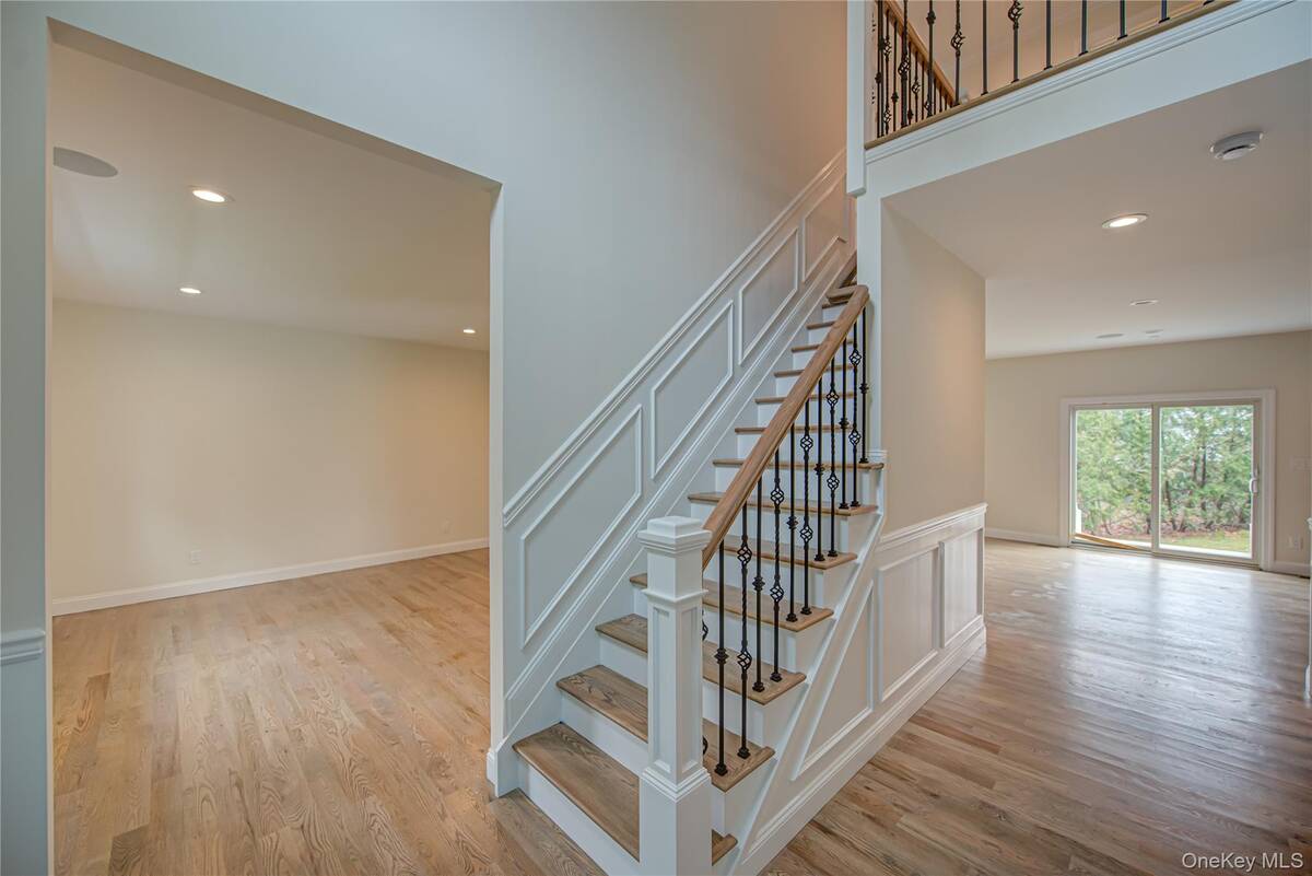 #1 photo, 176 (Birmingham Plus) Southern Boulevard, サフォーク郡 Nesconset , NY 11767