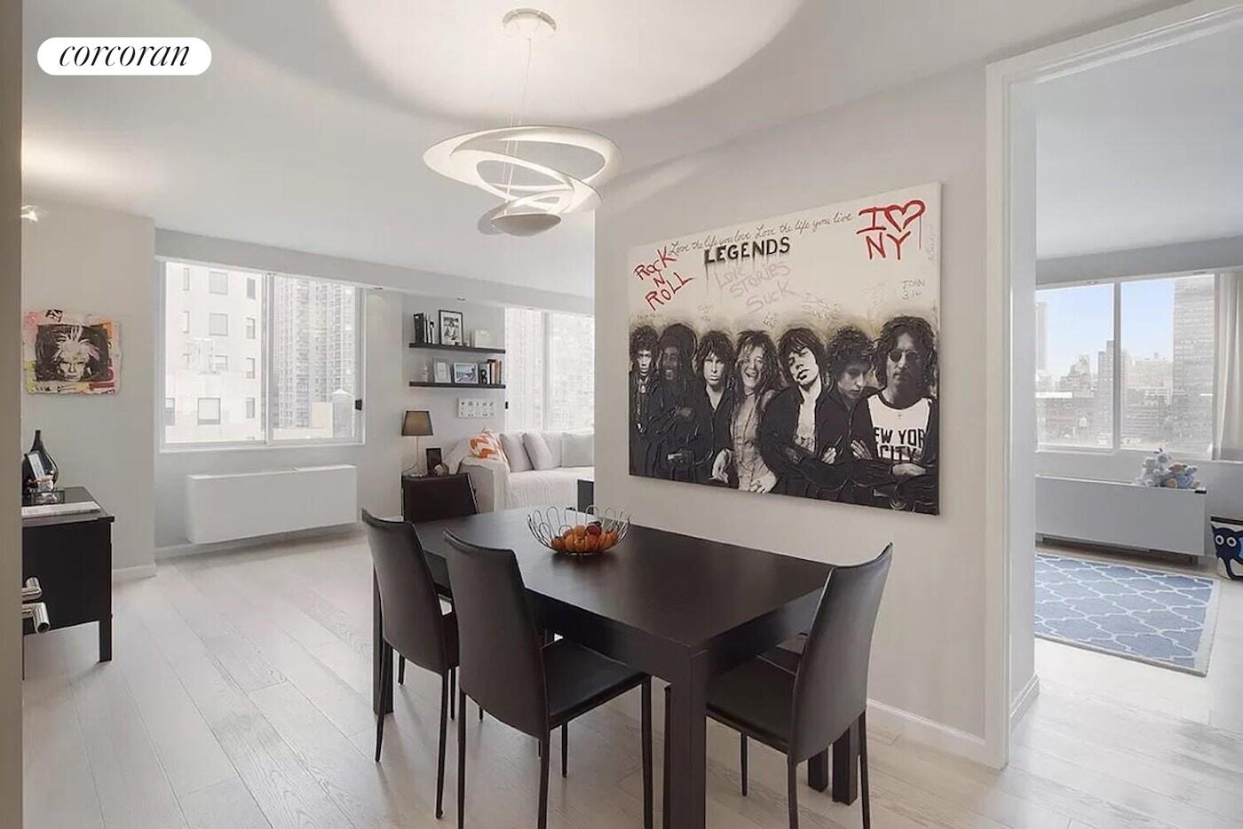 #4 photo, New York City, マンハッタン Hells Kitchen , NY 10019