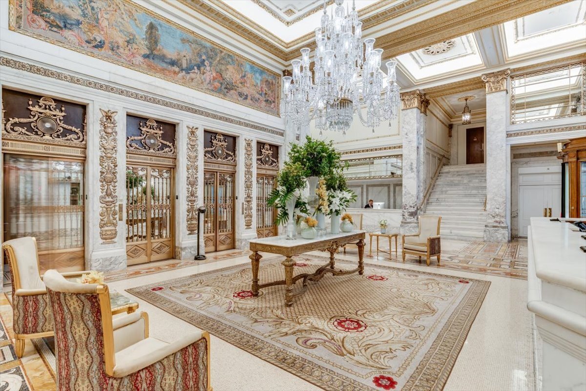 #17 photo, 1 Central Park S, マンハッタン Central Park South , NY 10019