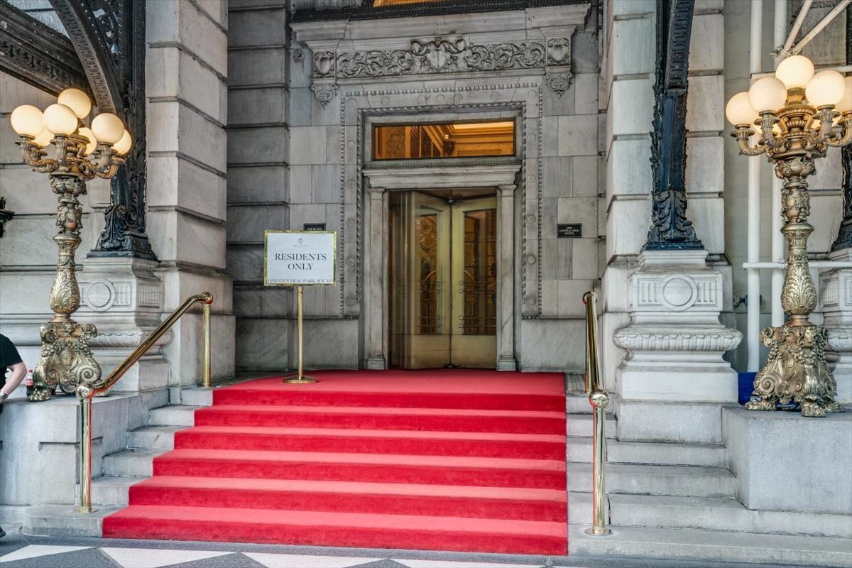 #18 photo, 1 Central Park S, マンハッタン Central Park South , NY 10019