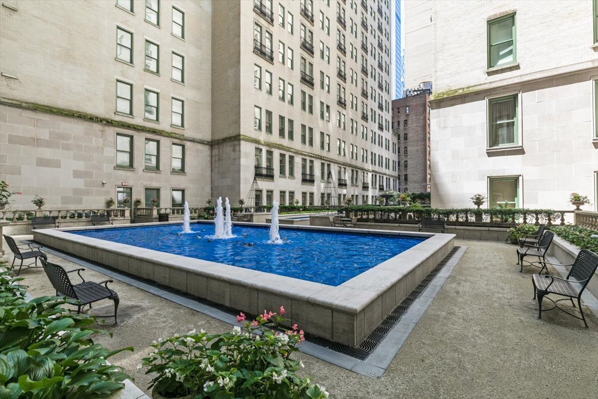 #19 photo, 1 Central Park S, マンハッタン Central Park South , NY 10019