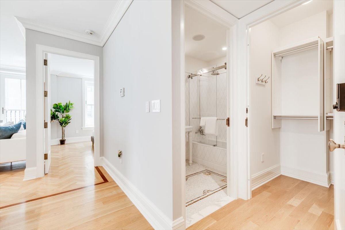 #9 photo, 1 Central Park S, マンハッタン Central Park South , NY 10019