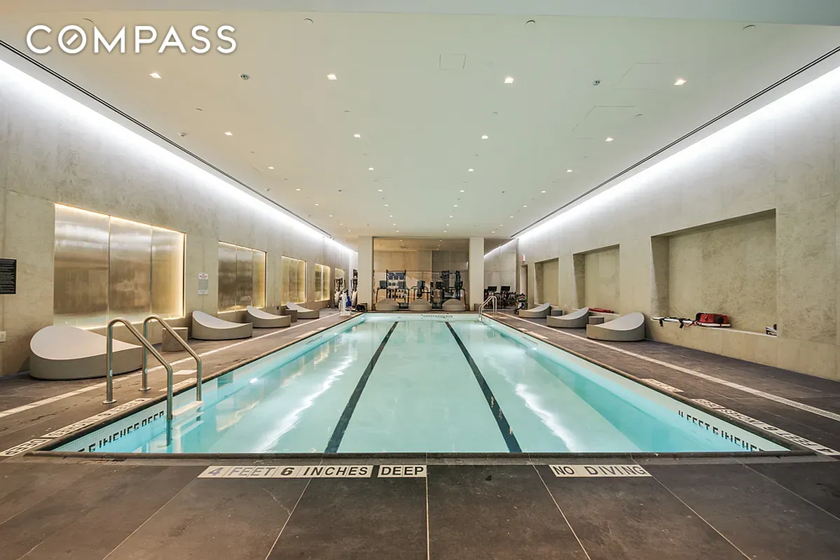 #10 photo, 121 E 22nd Street, Gramercy , NY 10010