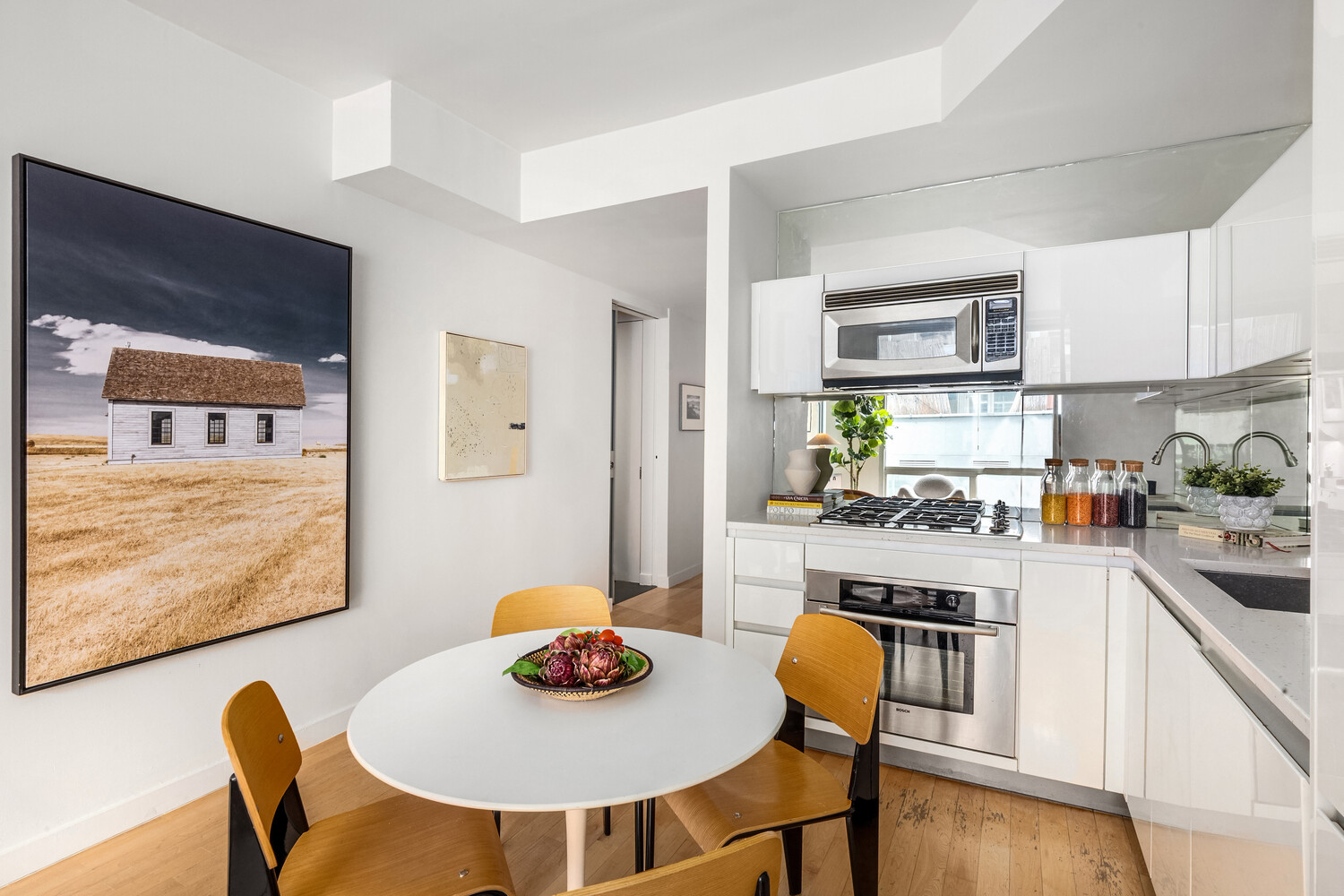 #5 photo, 425 E 13TH Street, マンハッタン East Village , NY 10009