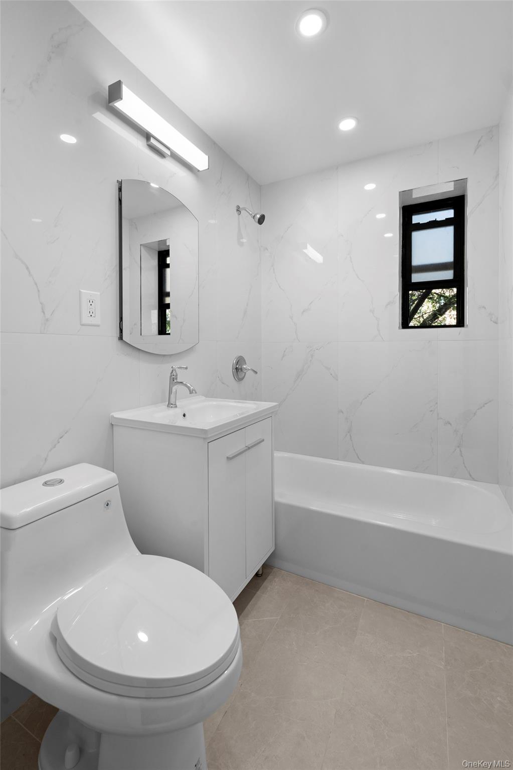 #18 photo, 25-10 31st Avenue, كوينز Astoria , NY 11106