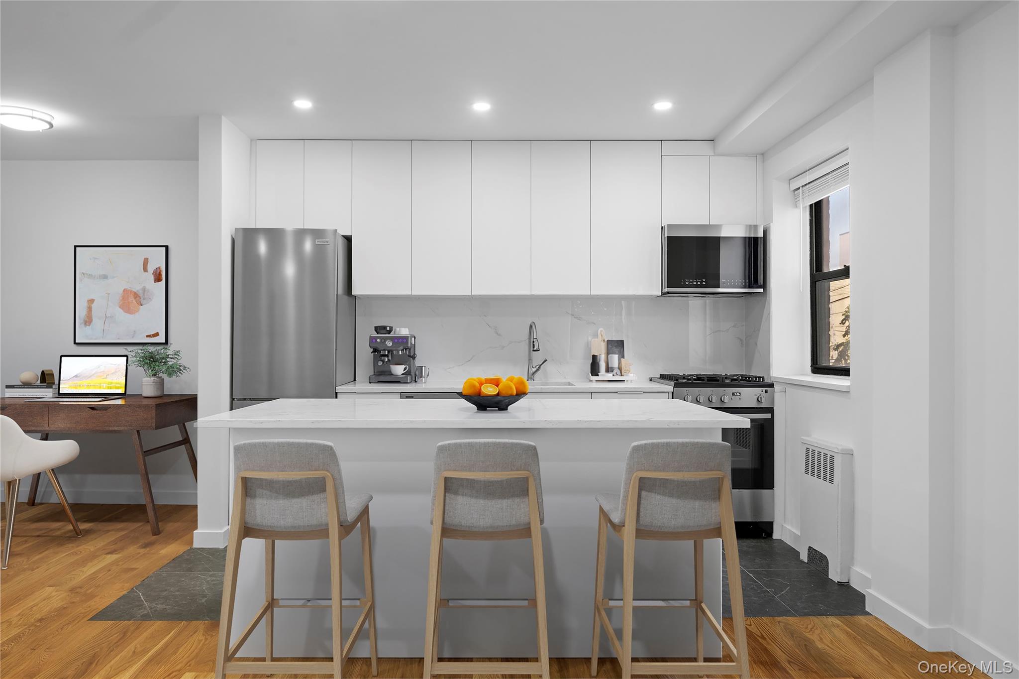 #4 photo, 25-10 31st Avenue, كوينز Astoria , NY 11106