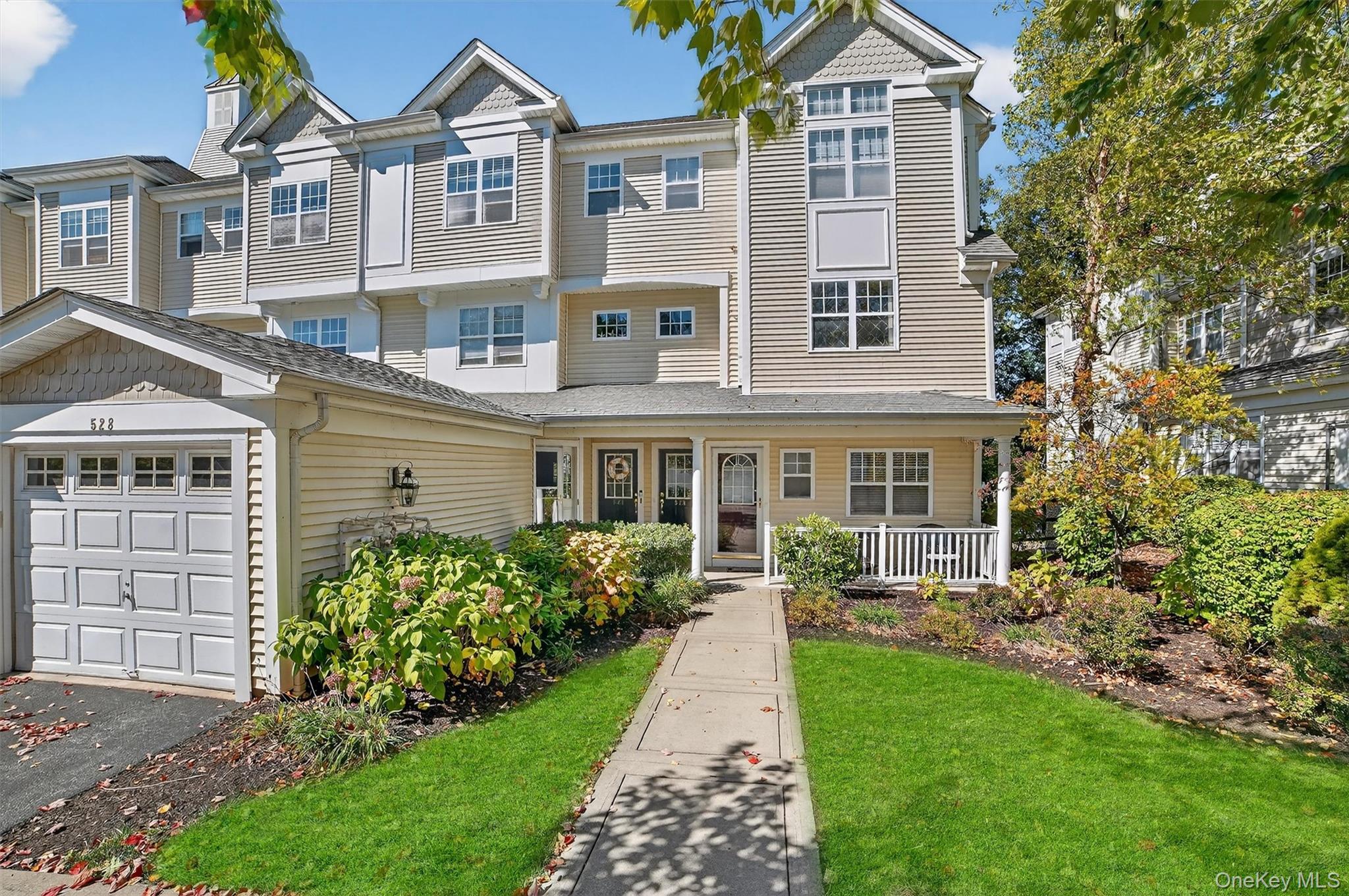 #1 photo, 527 Viewpoint Terrace, Peekskill , NY 10566